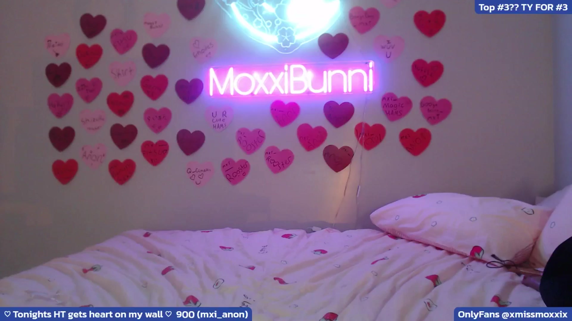 Gallery image thumbnail from MoxxiBunni's myfreecams stream on, 04/13/2025, 04:53 image 7 of 20