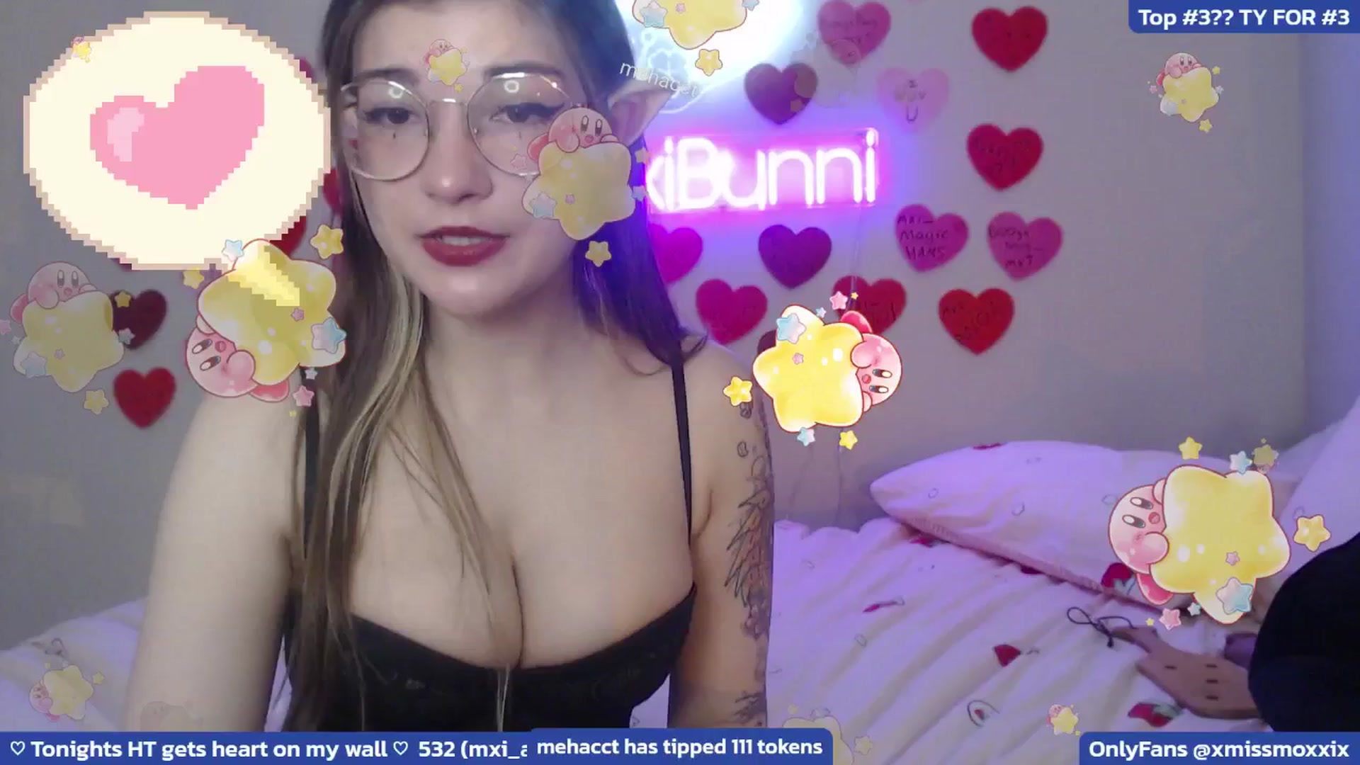 Gallery image thumbnail from MoxxiBunni's myfreecams stream on, 04/15/2025, 01:12 image 10 of 20