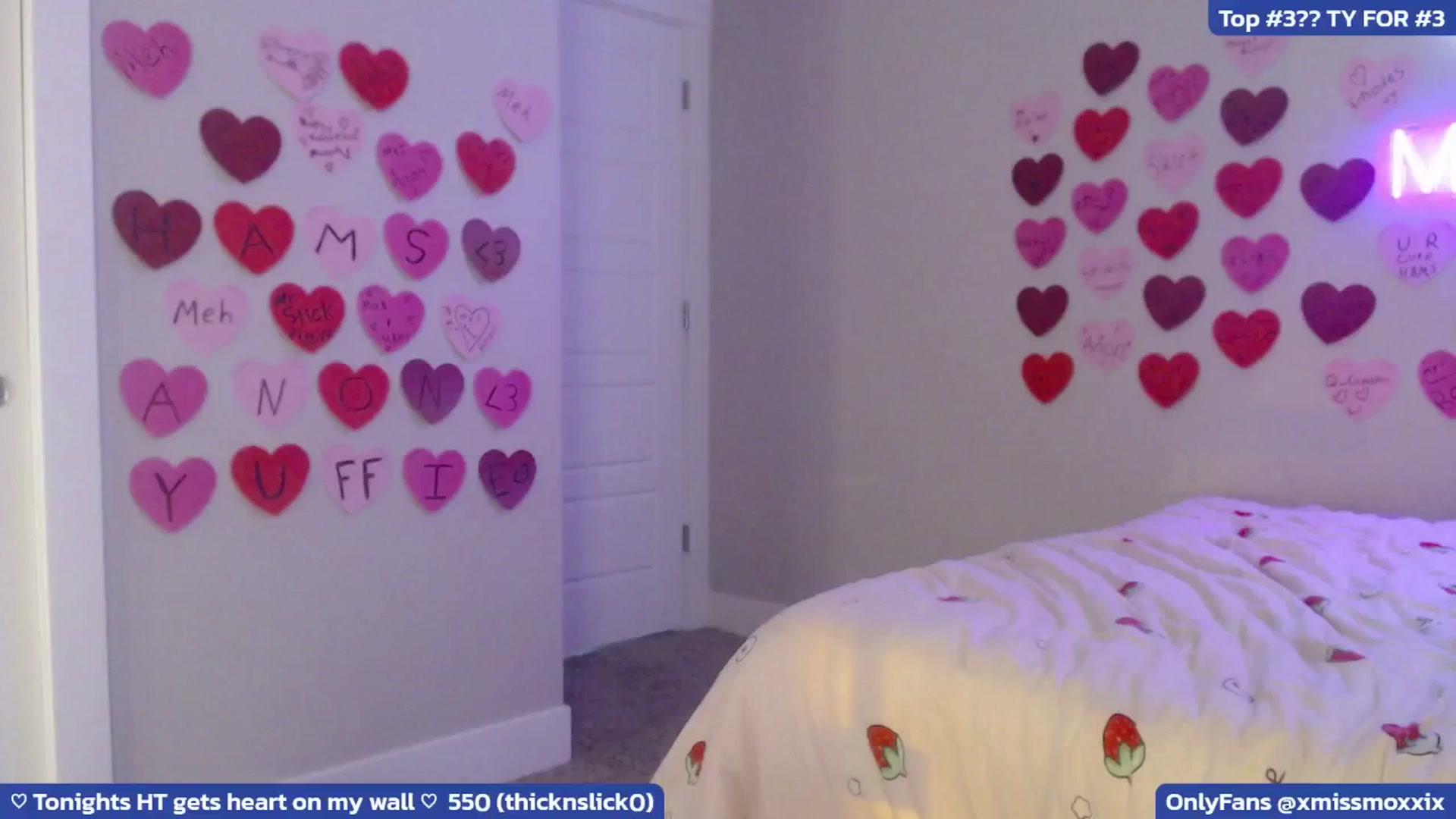 Gallery image thumbnail from MoxxiBunni's myfreecams stream on, 04/16/2025, 05:05 image 8 of 20