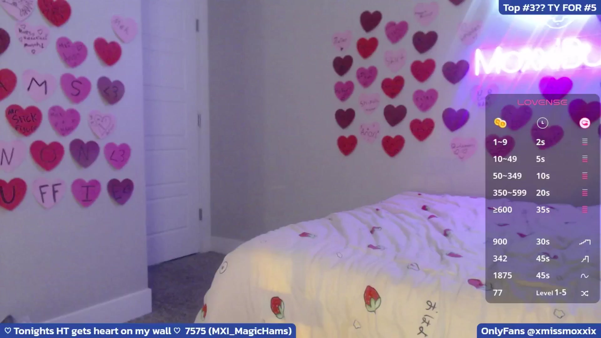 Gallery image thumbnail from MoxxiBunni's myfreecams stream on, 04/19/2025, 05:51 image 8 of 20