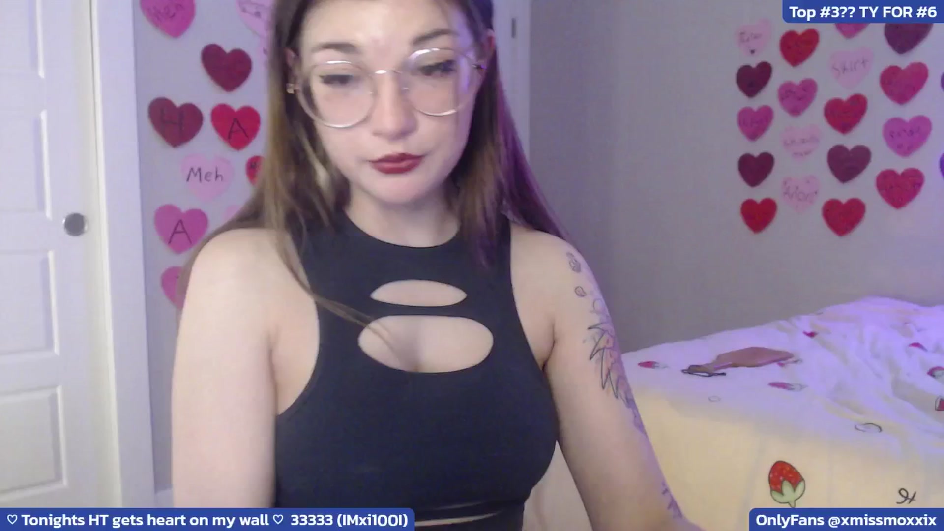 Gallery image thumbnail from MoxxiBunni's myfreecams stream on, 04/26/2025, 06:39 image 1 of 20