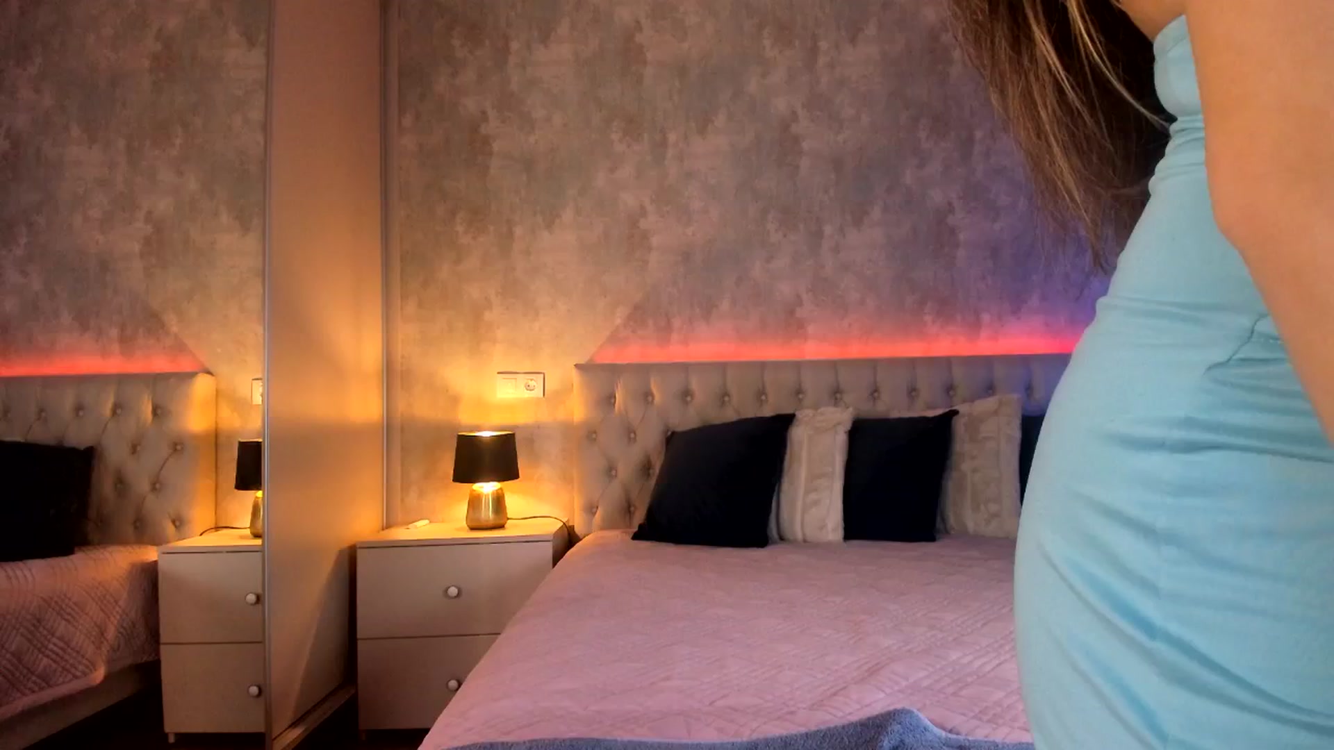 Gallery image thumbnail from Mq_Raisa's myfreecams stream on, 03/11/2025, 11:42 image 15 of 20