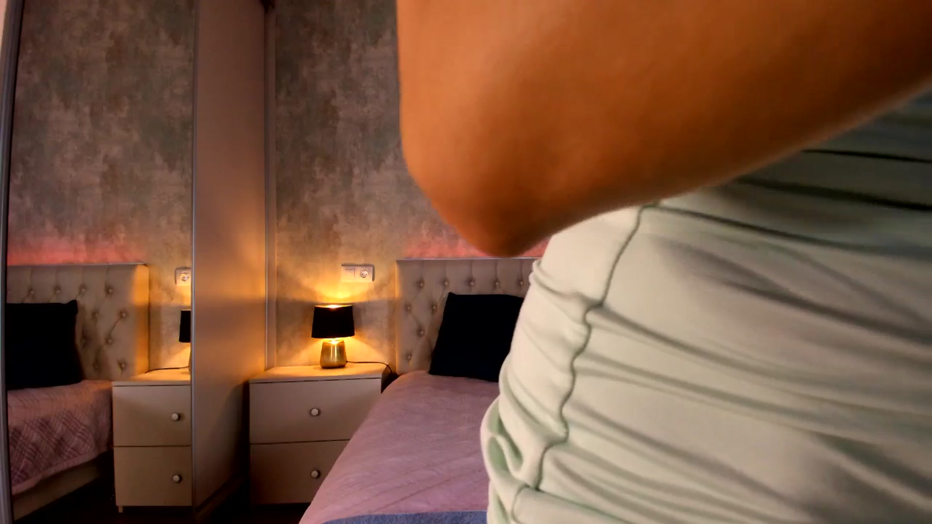 Gallery image thumbnail from Mq_Raisa's myfreecams stream on, 07/11/2025, 16:40 image 14 of 20