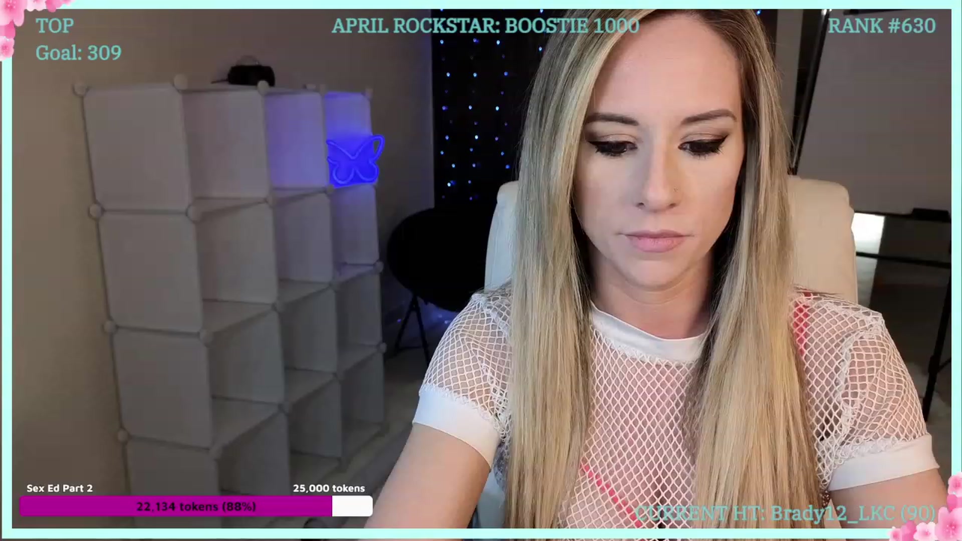 Gallery image thumbnail from MrsBoosted's myfreecams stream on, 04/03/2023, 02:53 image 9 of 20