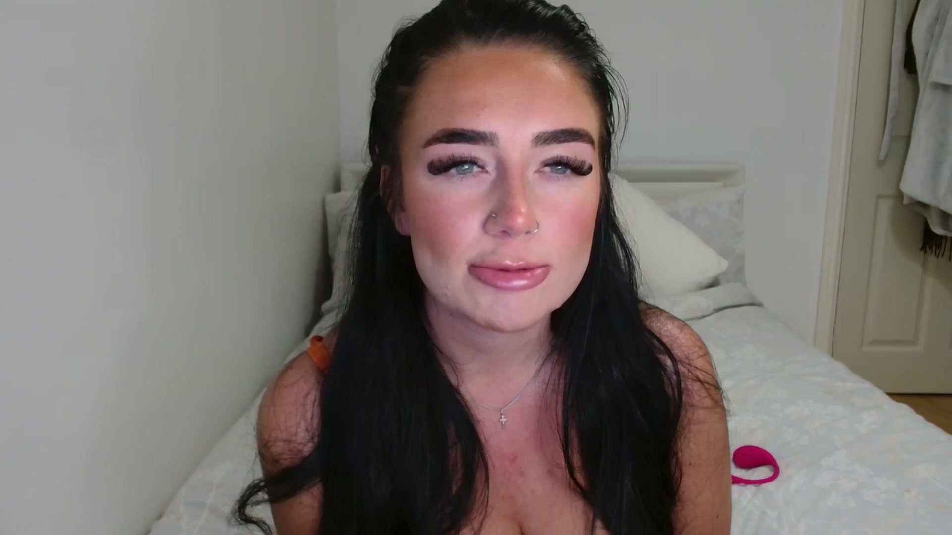 Gallery image thumbnail from MrsLitt's myfreecams stream on, 03/06/2025, 23:18 image 7 of 20
