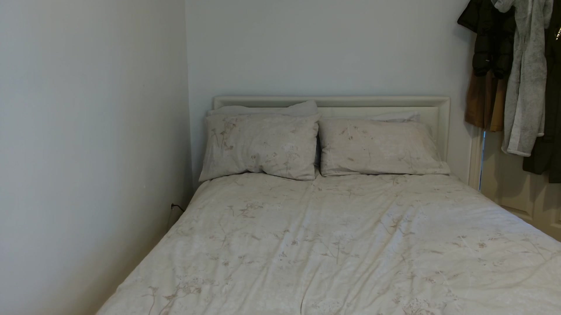 Gallery image thumbnail from MrsLitt's myfreecams stream on, 03/19/2025, 15:53 image 17 of 20