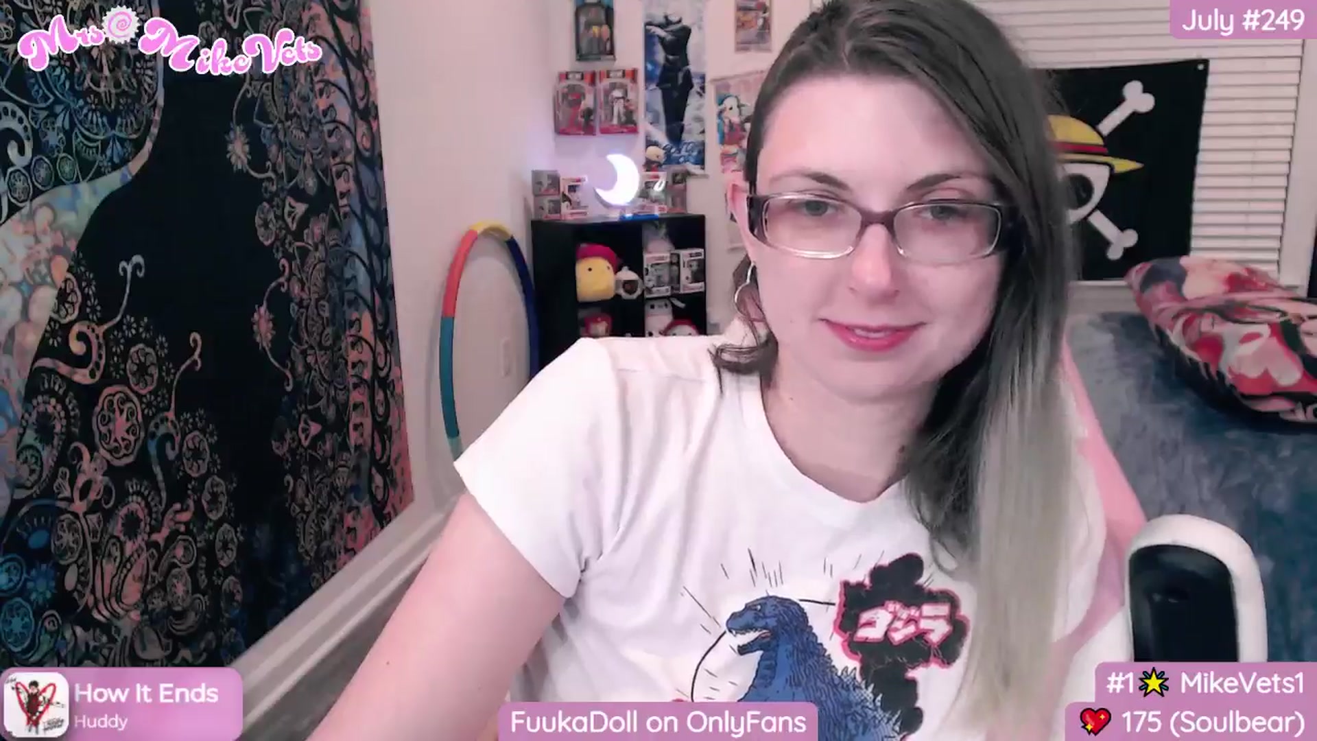 Gallery image thumbnail from MrsMikeVets's myfreecams stream on, 07/06/2024, 07:13 image 15 of 20