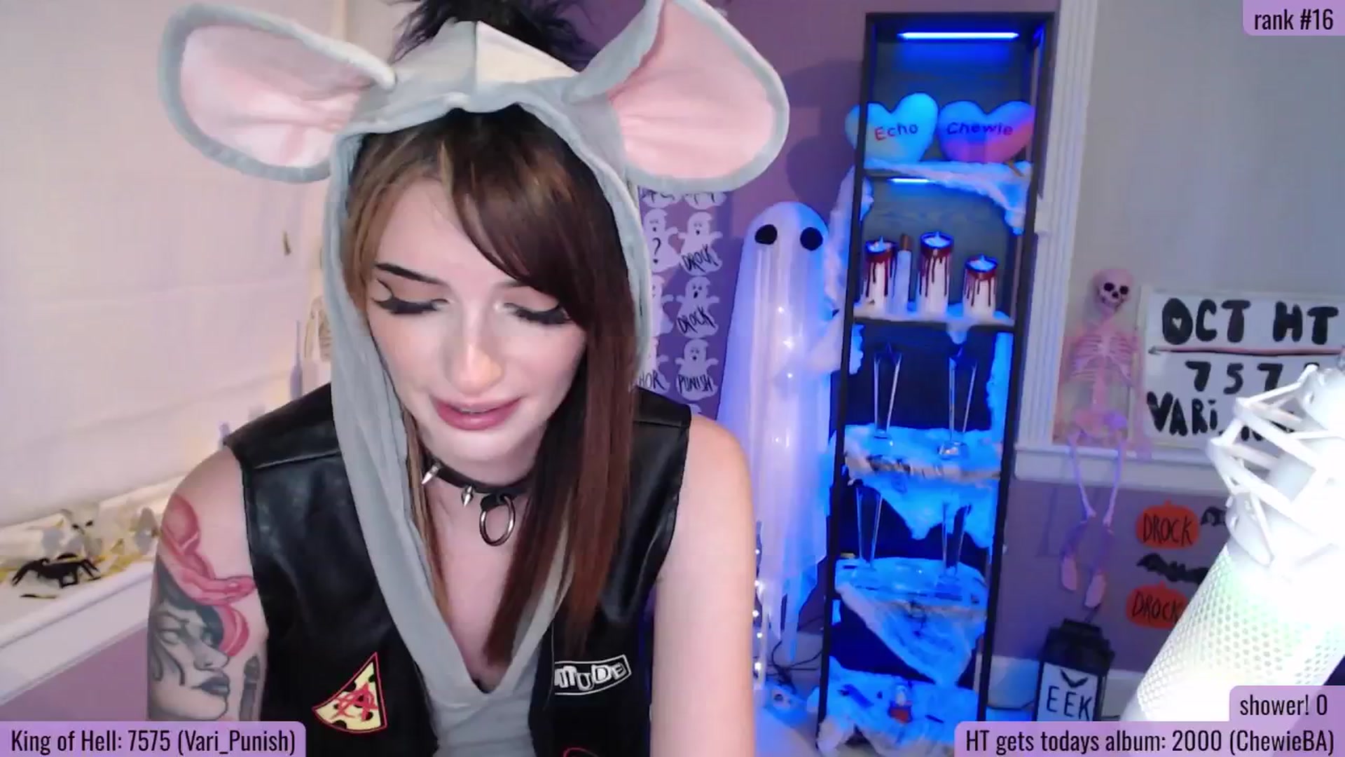 Gallery image thumbnail from MrsPunish's myfreecams stream on, 10/05/2025, 04:40 image 4 of 20