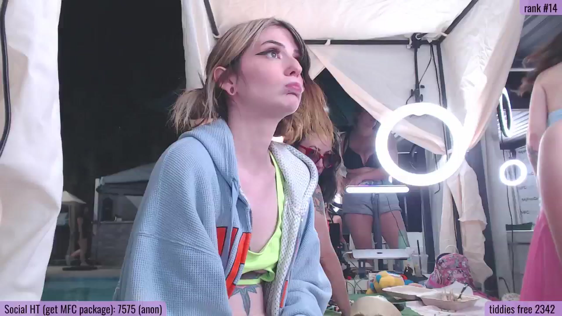 Gallery image thumbnail from MrsPunish's myfreecams stream on, 10/07/2025, 04:36 image 8 of 20