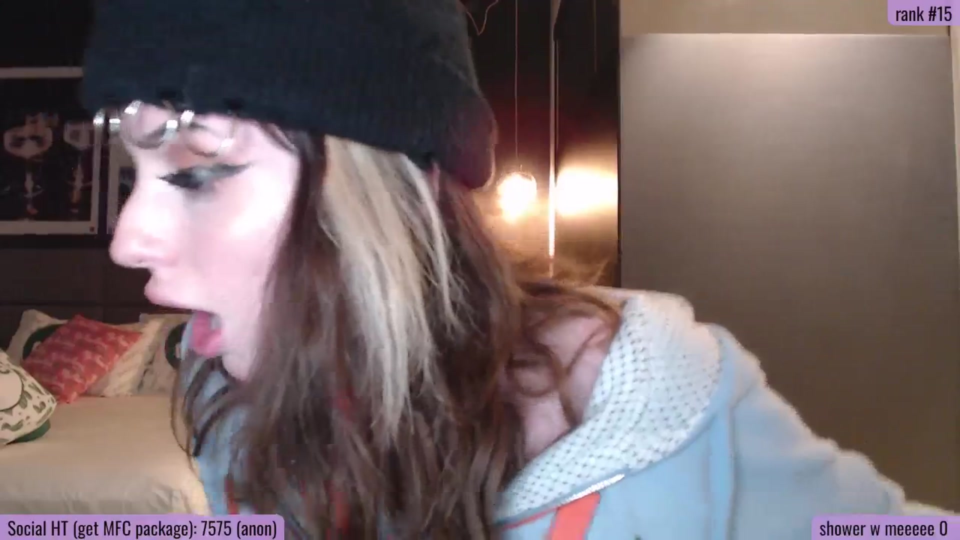 Gallery image thumbnail from MrsPunish's myfreecams stream on, 10/07/2025, 06:28 image 16 of 20