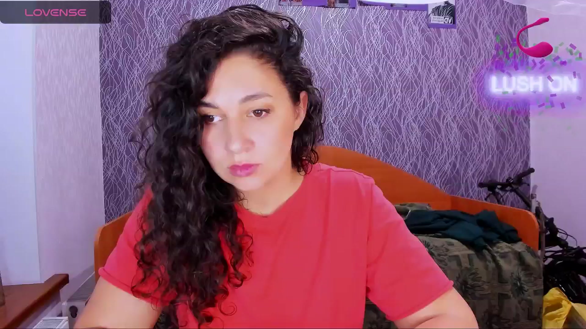 Gallery image thumbnail from MrsViola's myfreecams stream on, 02/19/2024, 10:03 image 8 of 20