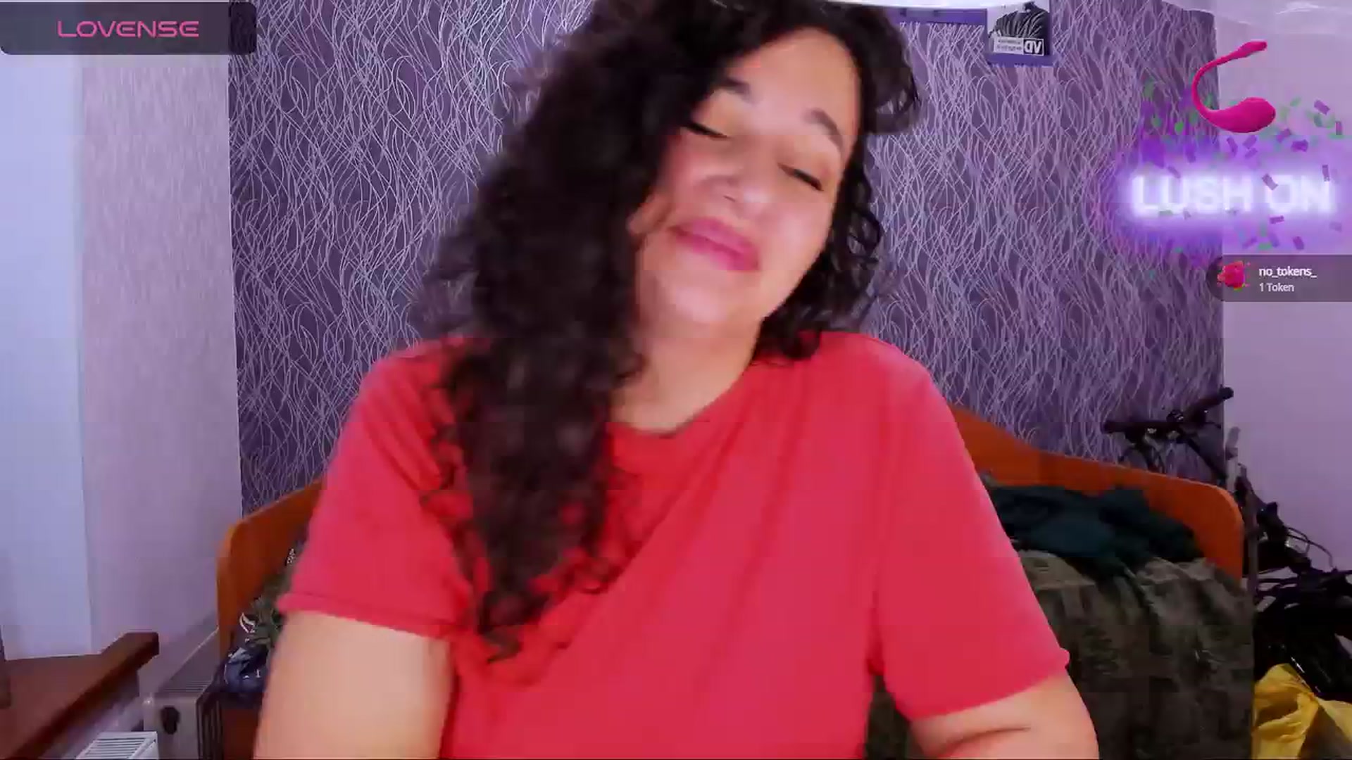 Gallery image thumbnail from MrsViola's myfreecams stream on, 02/19/2024, 10:03 image 10 of 20