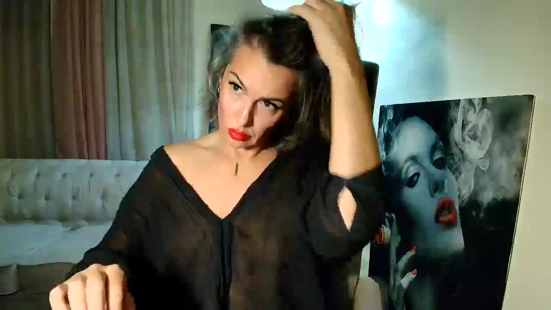 Gallery image thumbnail from Mrs_Right's myfreecams stream on, 10/30/2025, 24:16 image 11 of 20
