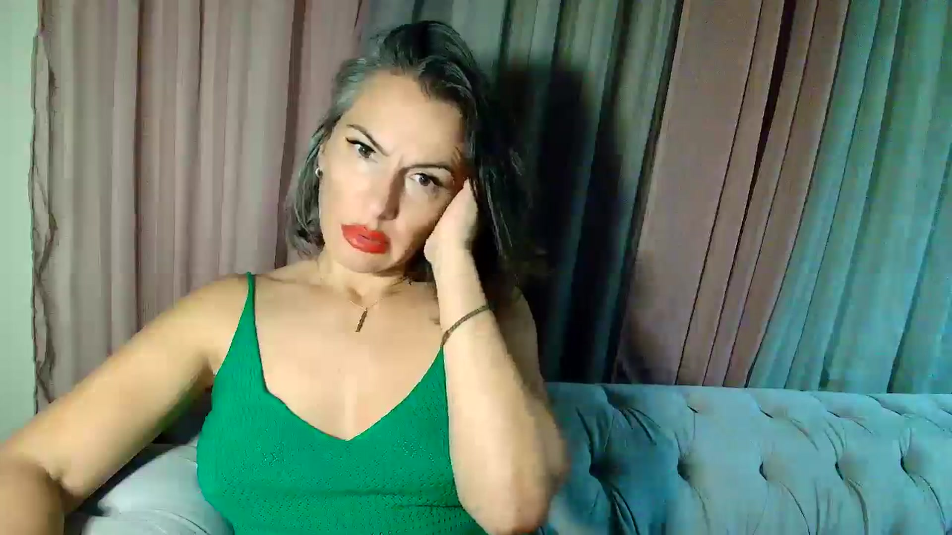 Gallery image thumbnail from Mrs_Right's myfreecams stream on, 11/01/2025, 05:38 image 9 of 20