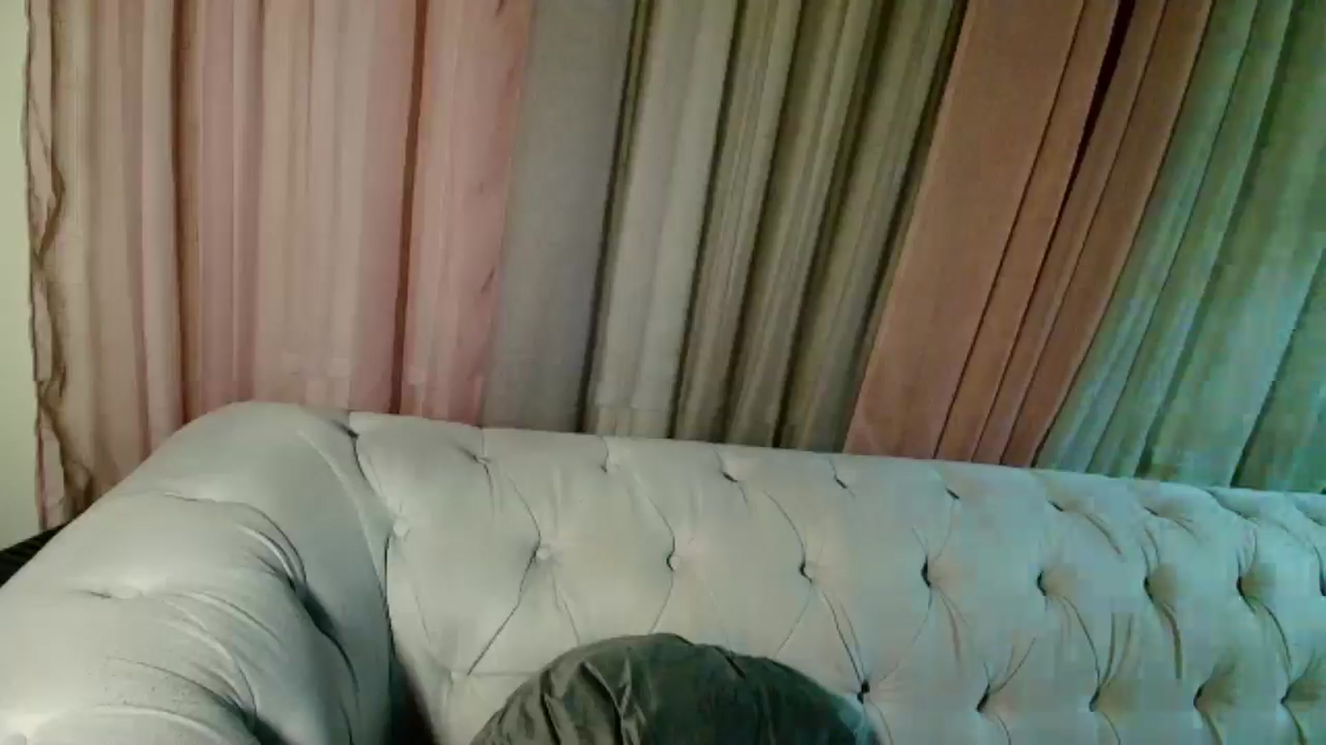 Gallery image thumbnail from Mrs_Right's myfreecams stream on, 11/02/2025, 24:01 image 20 of 20