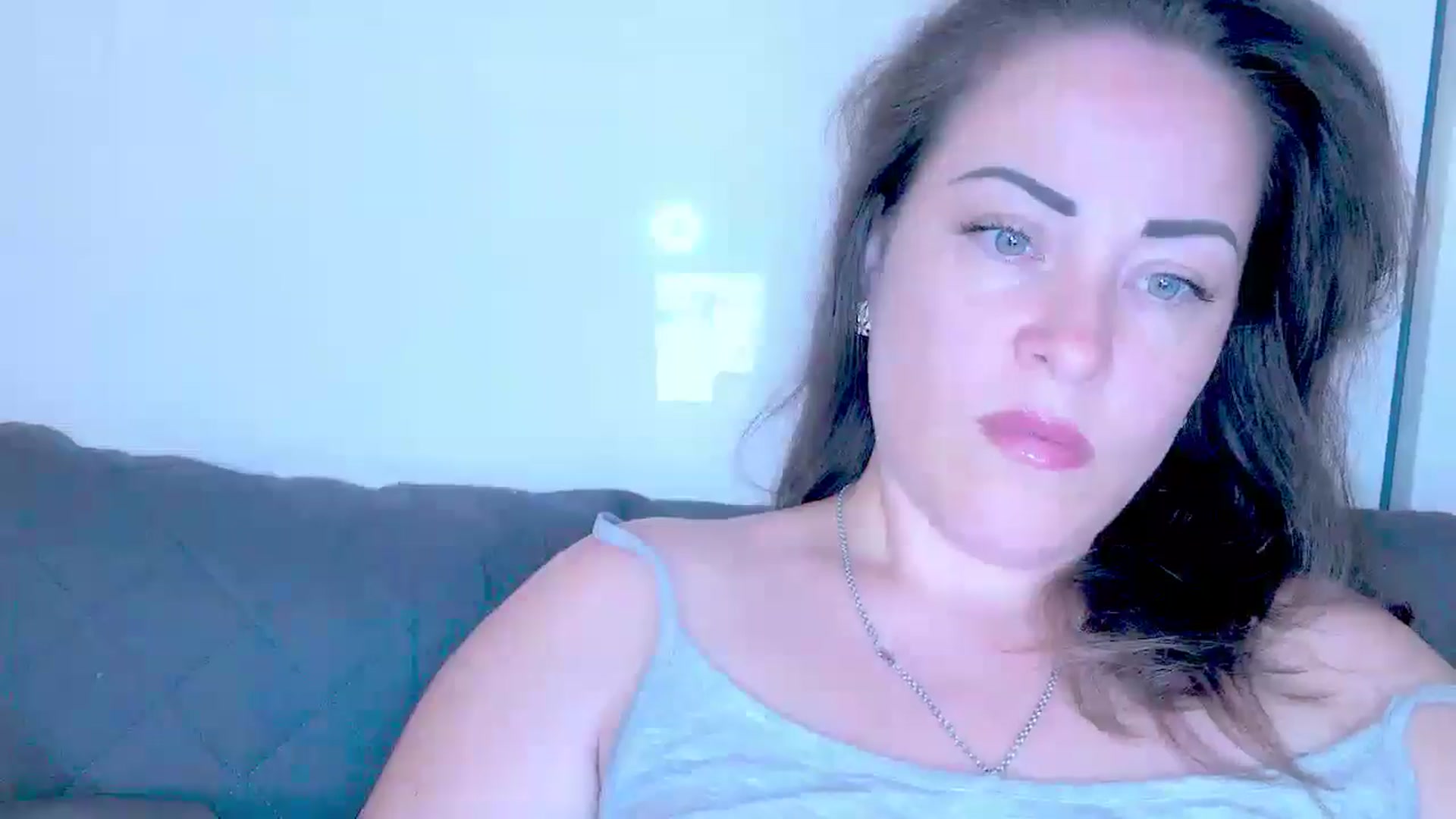 Gallery image thumbnail from Mrsfoxy's myfreecams stream on, 07/28/2025, 13:18 image 14 of 20