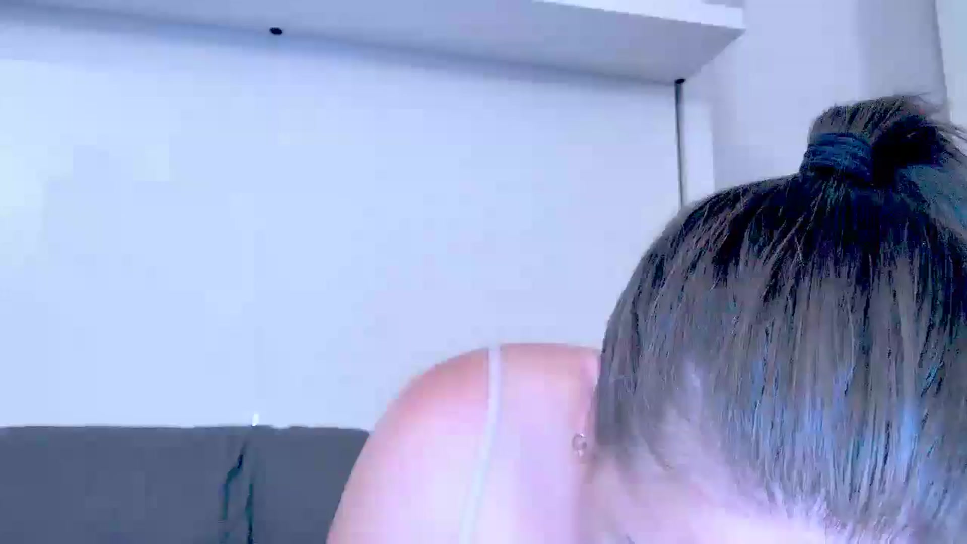 Gallery image thumbnail from Mrsfoxy's myfreecams stream on, 07/29/2025, 15:30 image 19 of 20