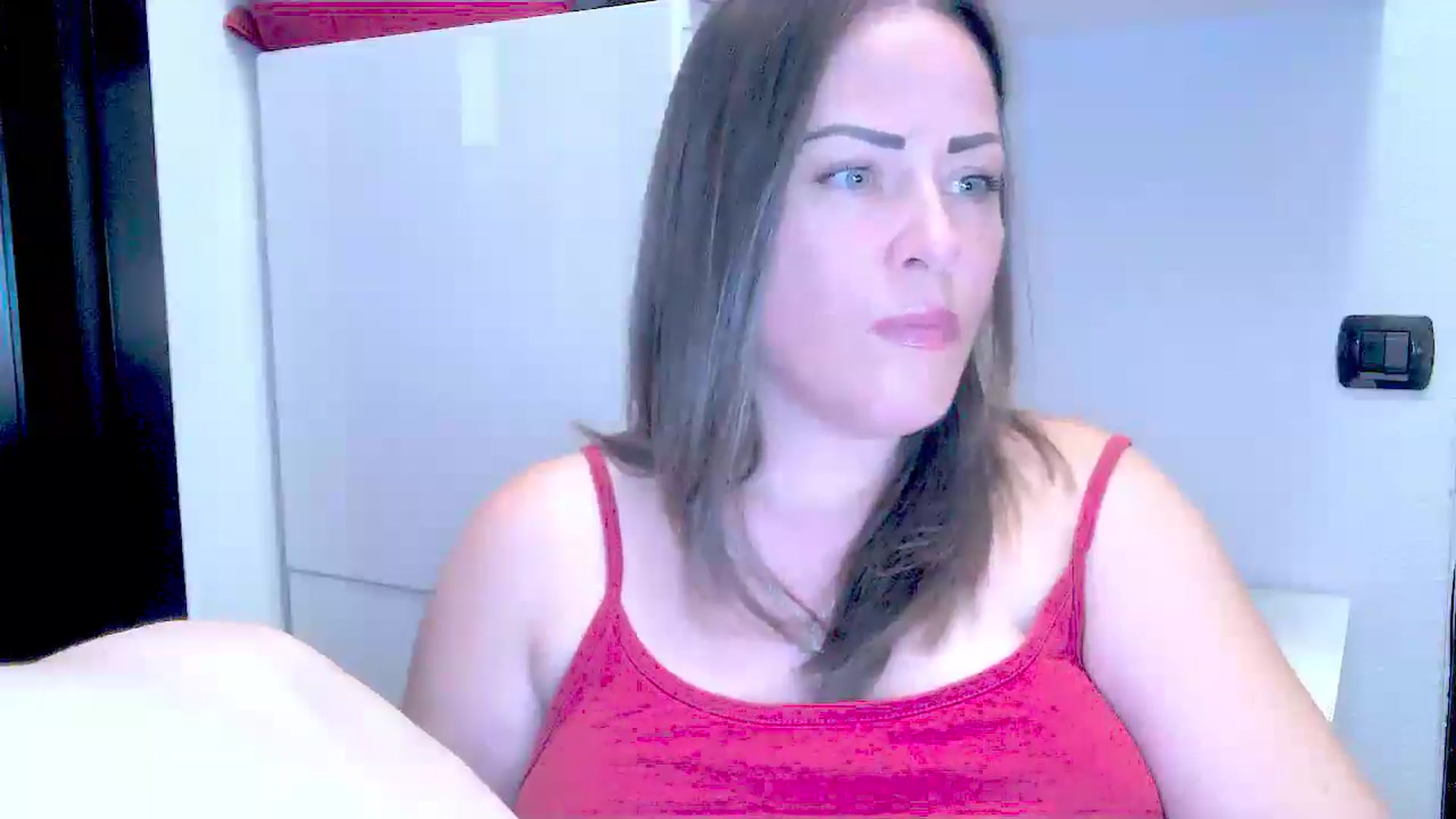 Gallery image thumbnail from Mrsfoxy's myfreecams stream on, 07/30/2025, 15:30 image 12 of 20