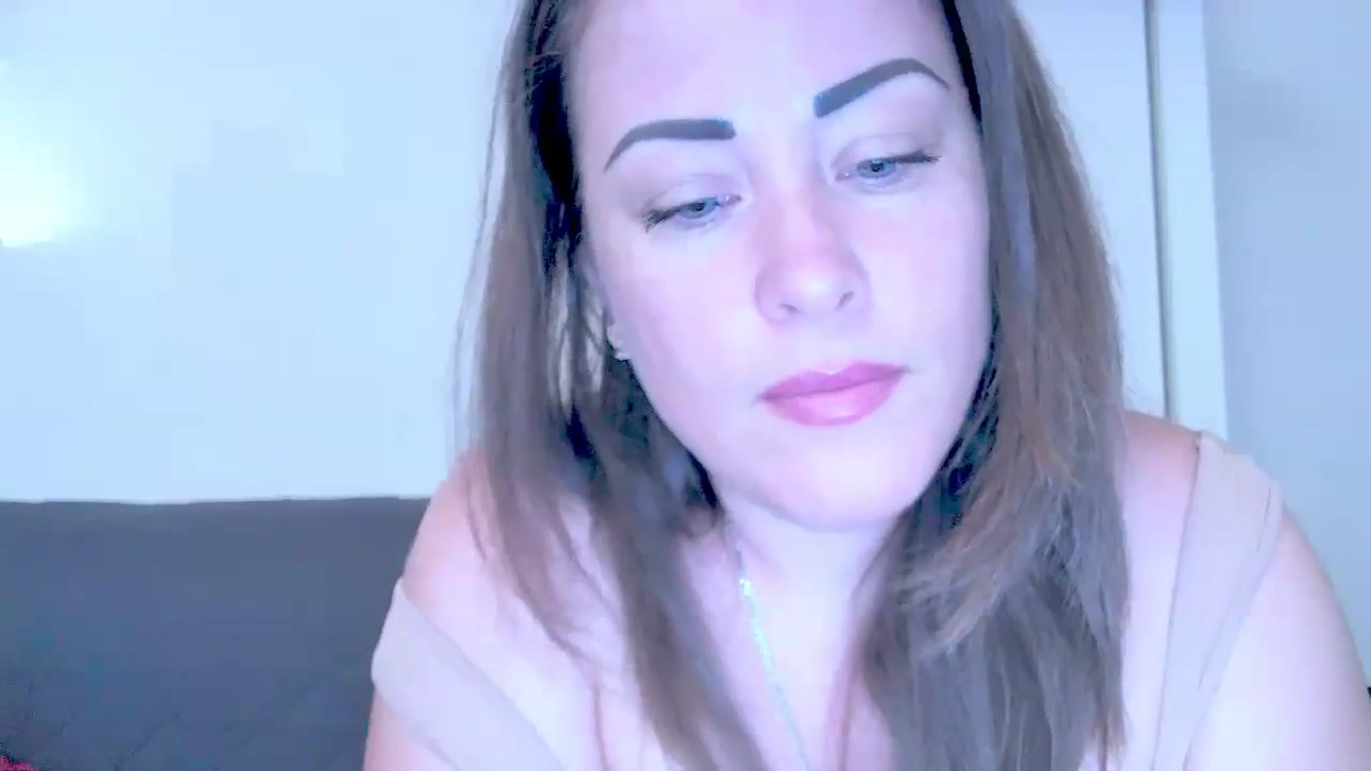 Gallery image thumbnail from Mrsfoxy's myfreecams stream on, 07/31/2025, 14:13 image 4 of 20