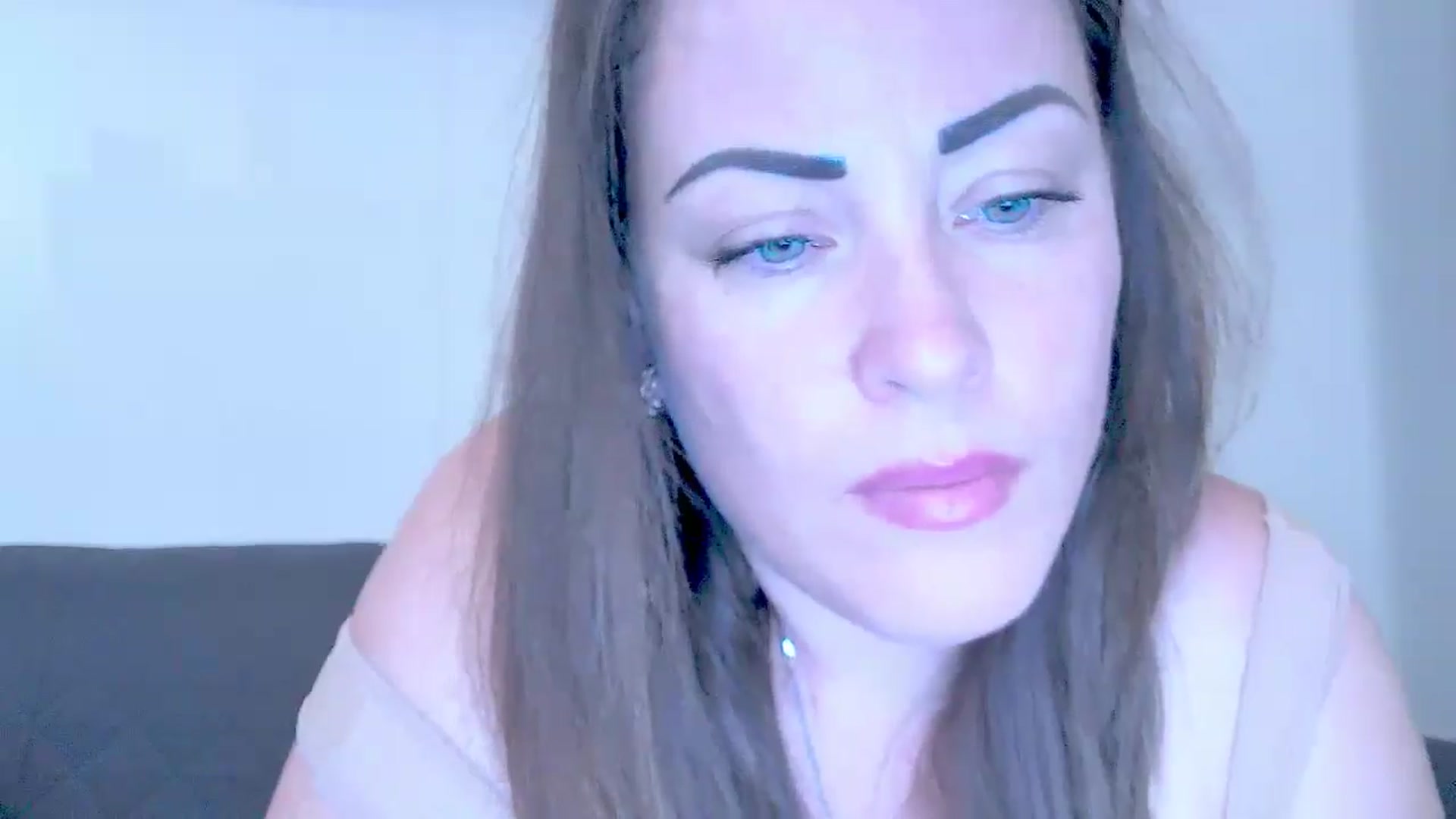 Gallery image thumbnail from Mrsfoxy's myfreecams stream on, 07/31/2025, 14:13 image 11 of 20