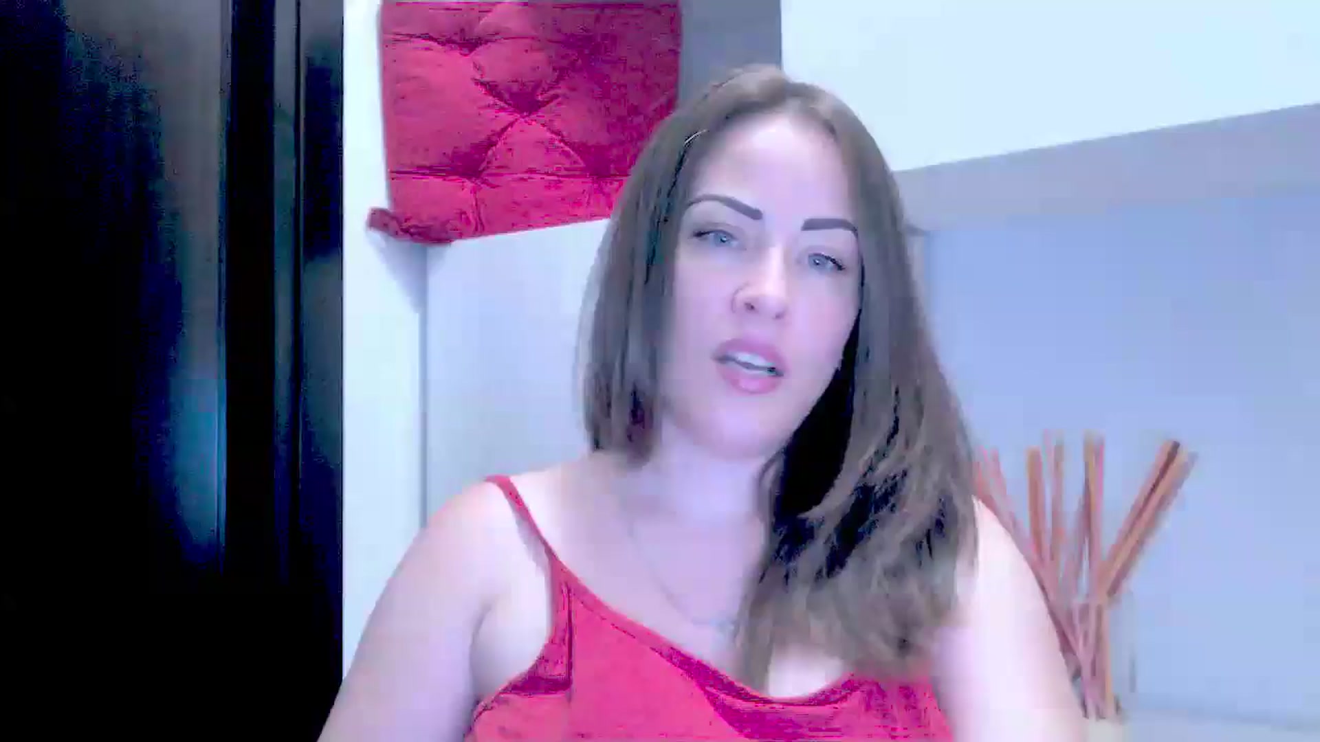 Gallery image thumbnail from Mrsfoxy's myfreecams stream on, 08/05/2025, 14:27 image 11 of 20
