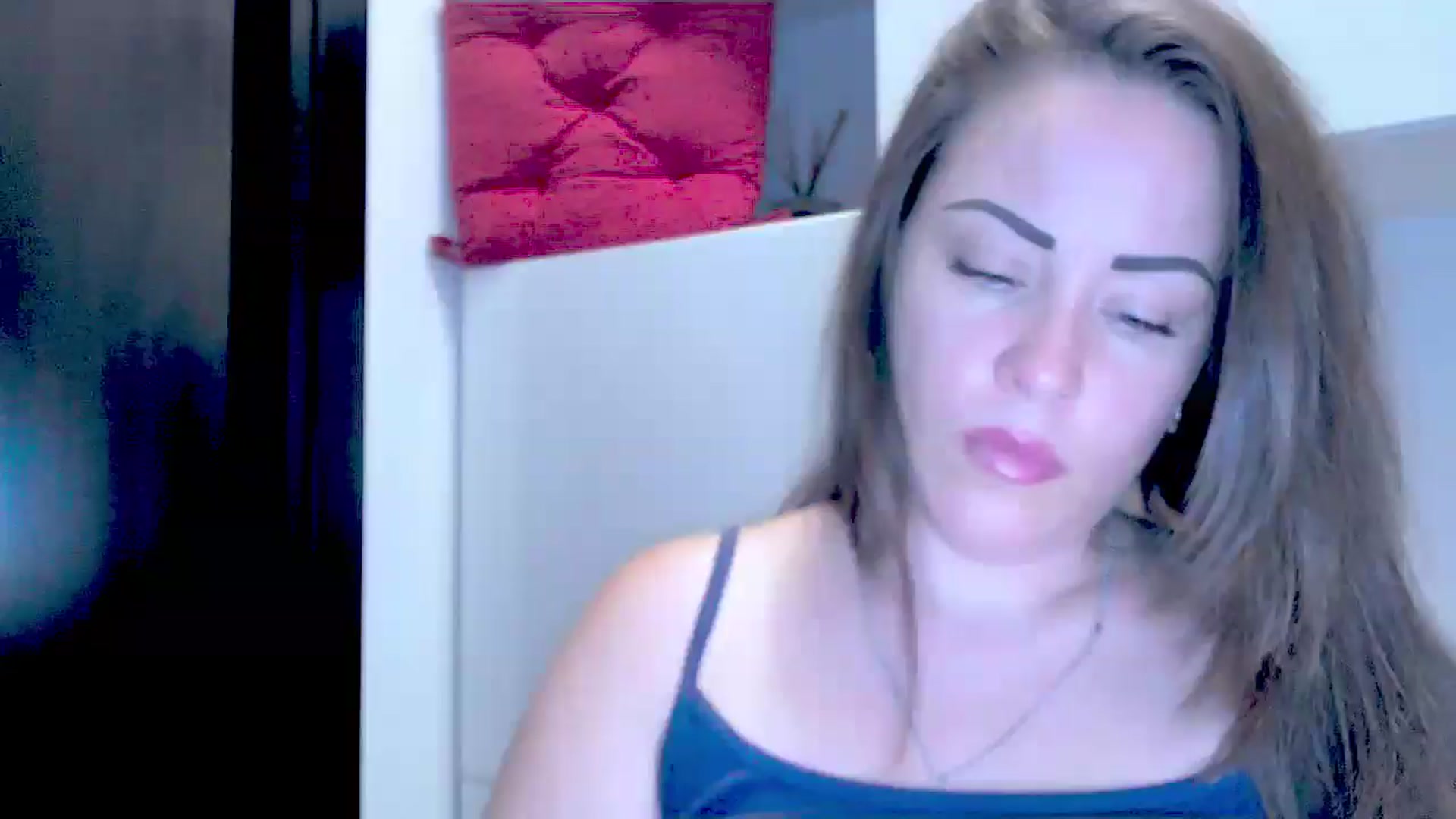 Gallery image thumbnail from Mrsfoxy's myfreecams stream on, 08/06/2025, 14:22 image 15 of 20