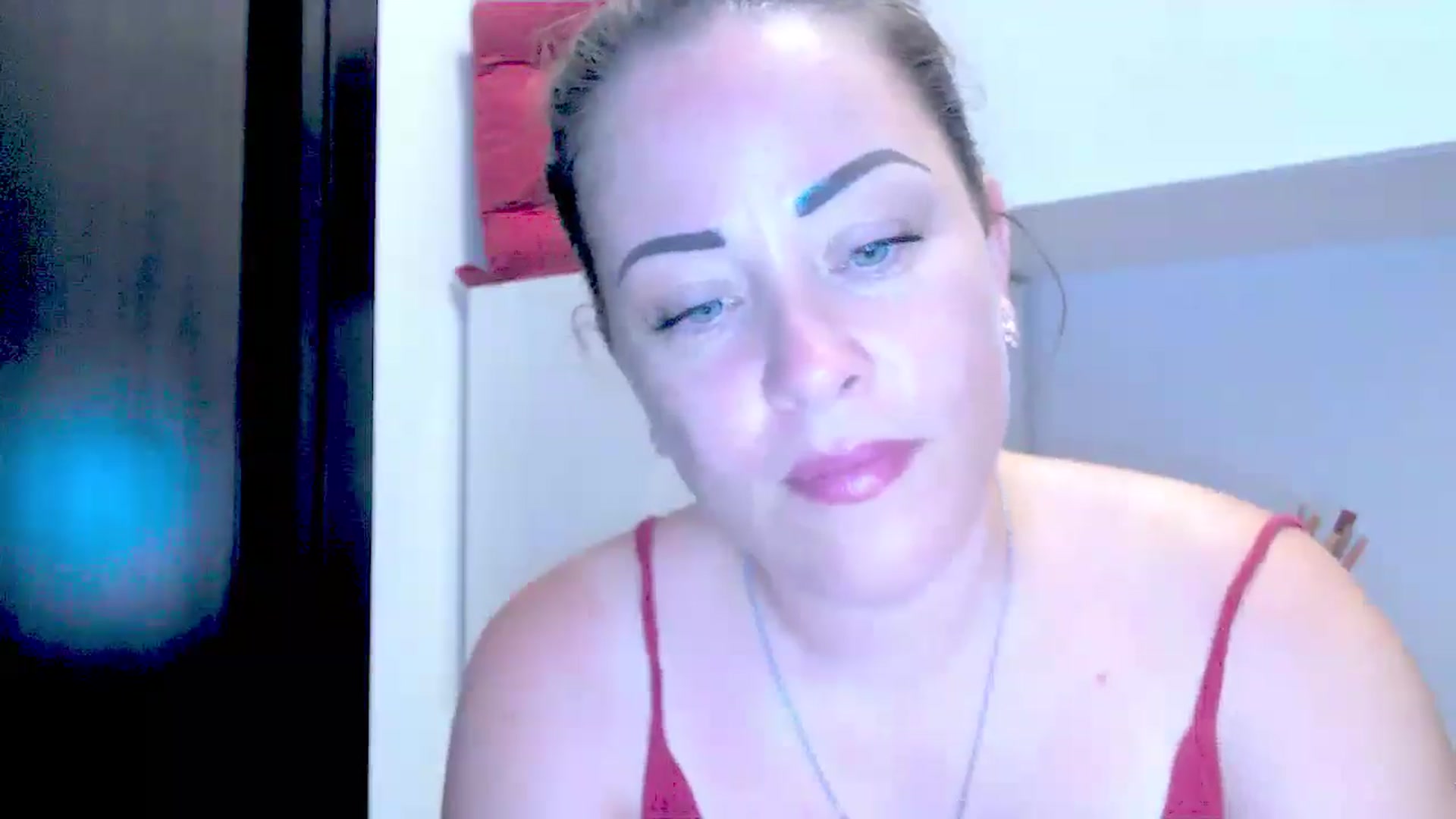 Gallery image thumbnail from Mrsfoxy's myfreecams stream on, 08/11/2025, 15:35 image 13 of 20