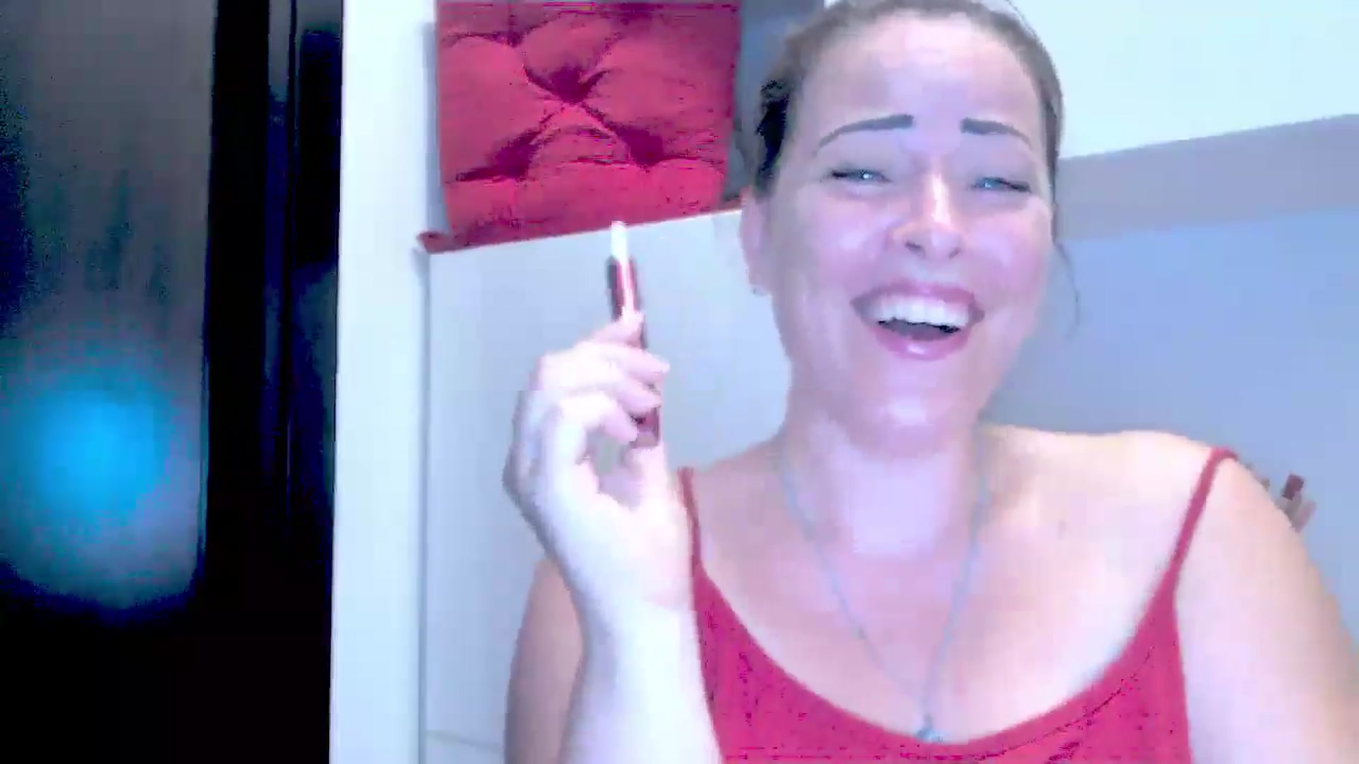 Gallery image thumbnail from Mrsfoxy's myfreecams stream on, 08/11/2025, 15:35 image 16 of 20