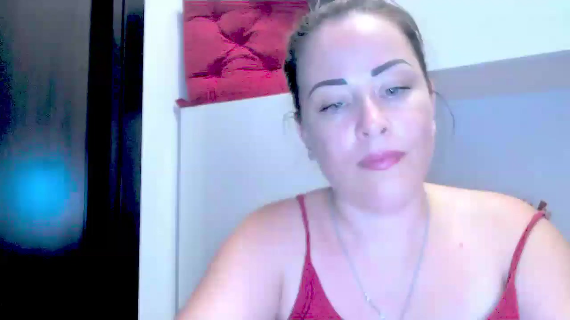 Gallery image thumbnail from Mrsfoxy's myfreecams stream on, 08/11/2025, 15:35 image 20 of 20