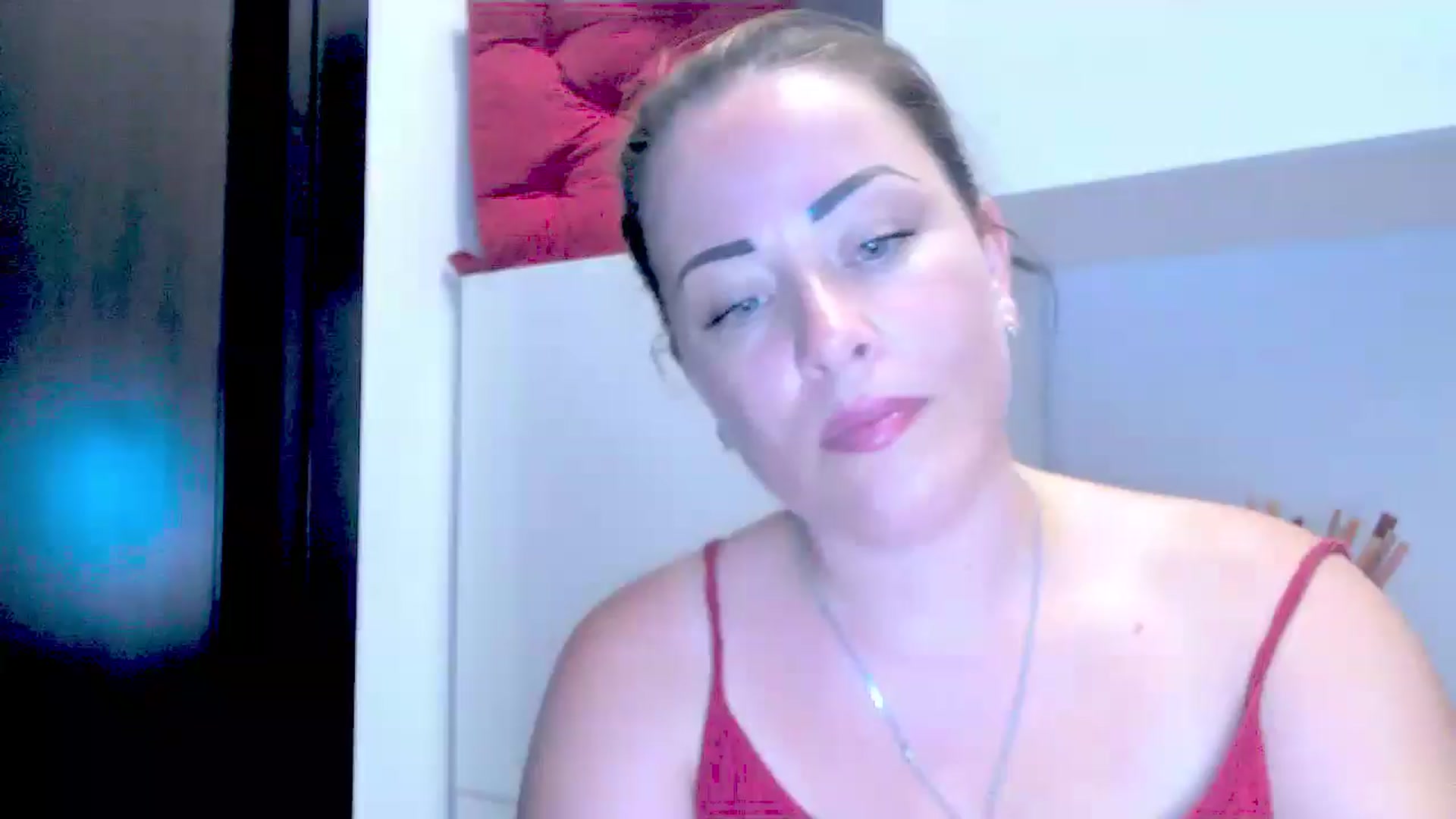 Gallery image thumbnail from Mrsfoxy's myfreecams stream on, 08/11/2025, 15:35 image 19 of 20