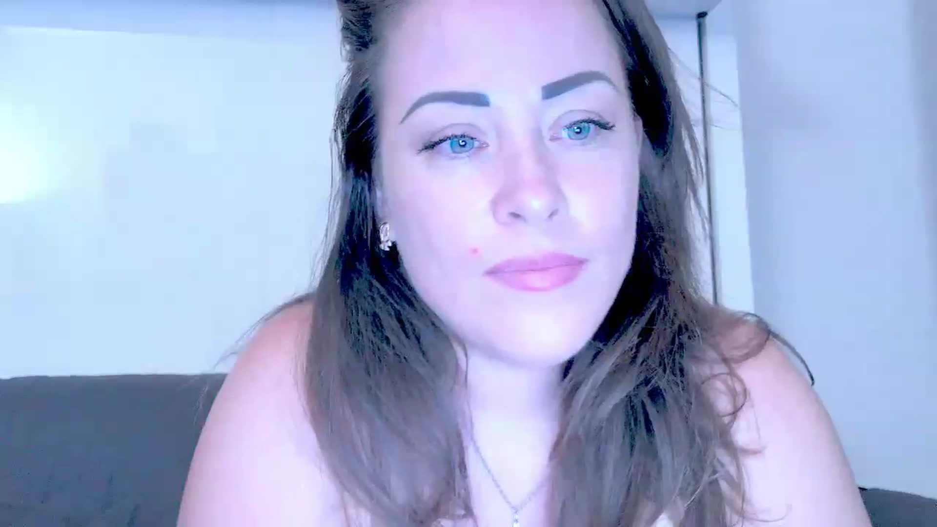 Gallery image thumbnail from Mrsfoxy's myfreecams stream on, 08/15/2025, 16:03 image 20 of 20