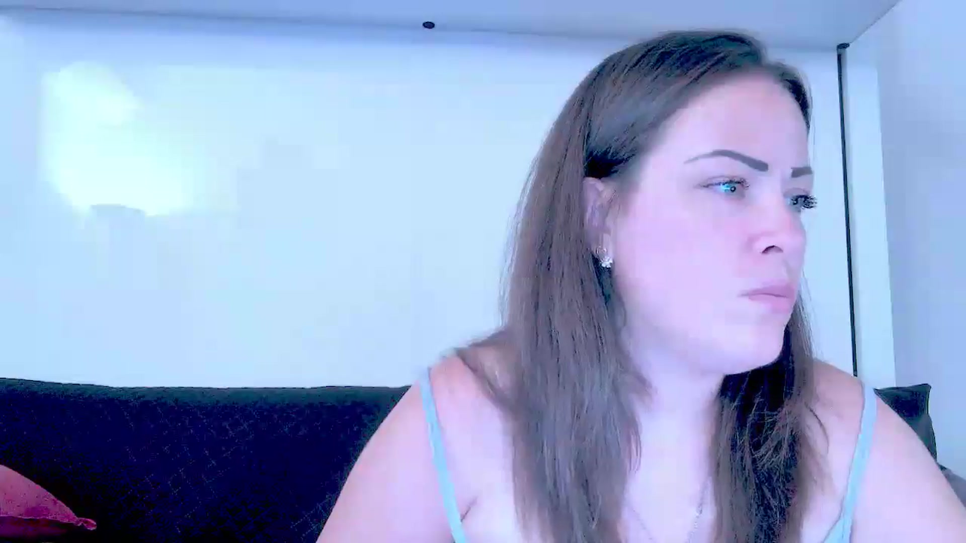 Gallery image thumbnail from Mrsfoxy's myfreecams stream on, 08/21/2025, 13:39 image 18 of 20