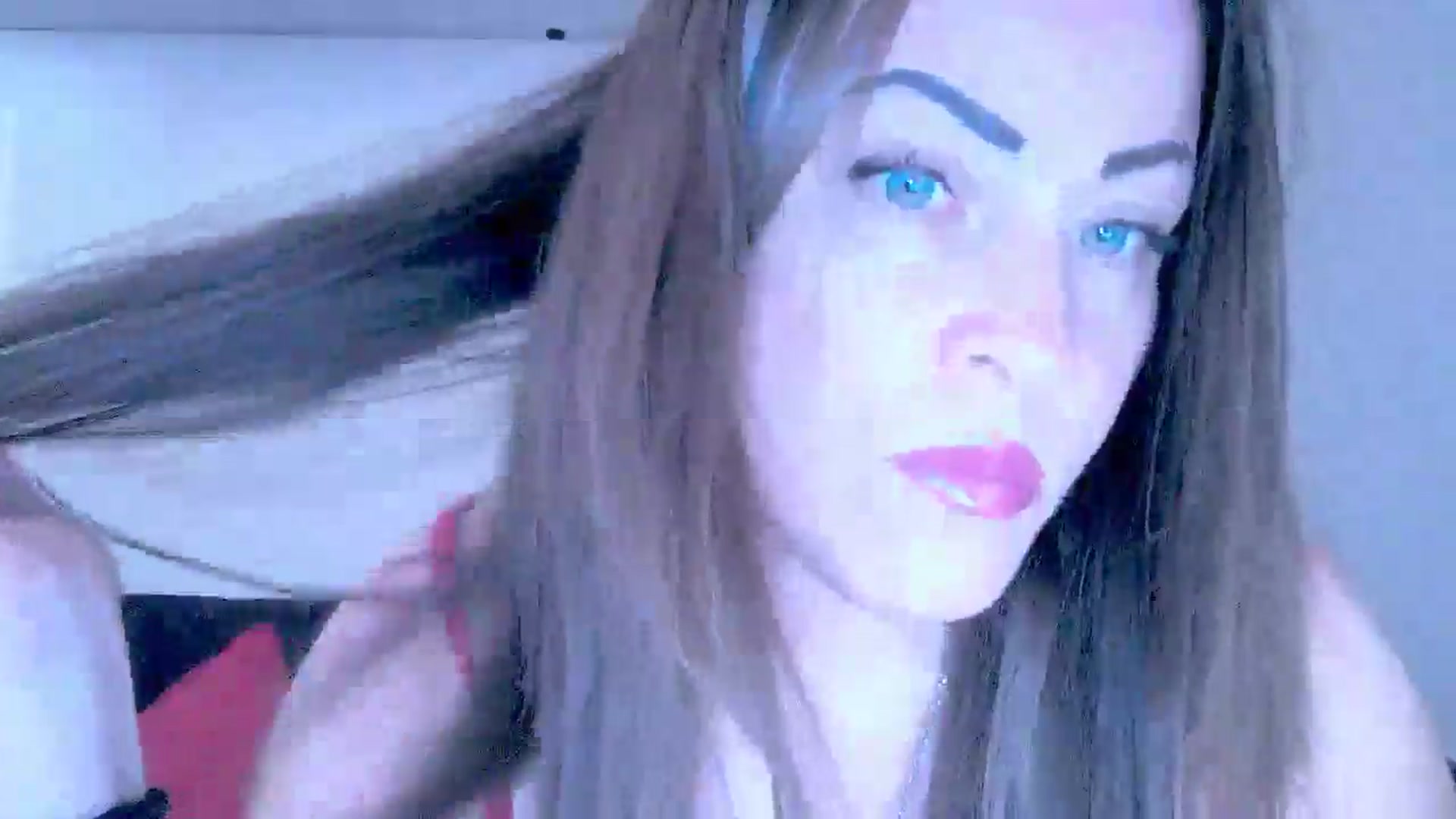 Gallery image thumbnail from Mrsfoxy's myfreecams stream on, 08/25/2025, 13:43 image 8 of 20