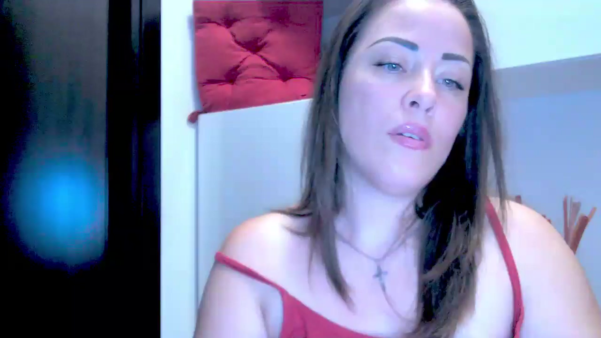 Gallery image thumbnail from Mrsfoxy's myfreecams stream on, 08/25/2025, 14:52 image 15 of 20