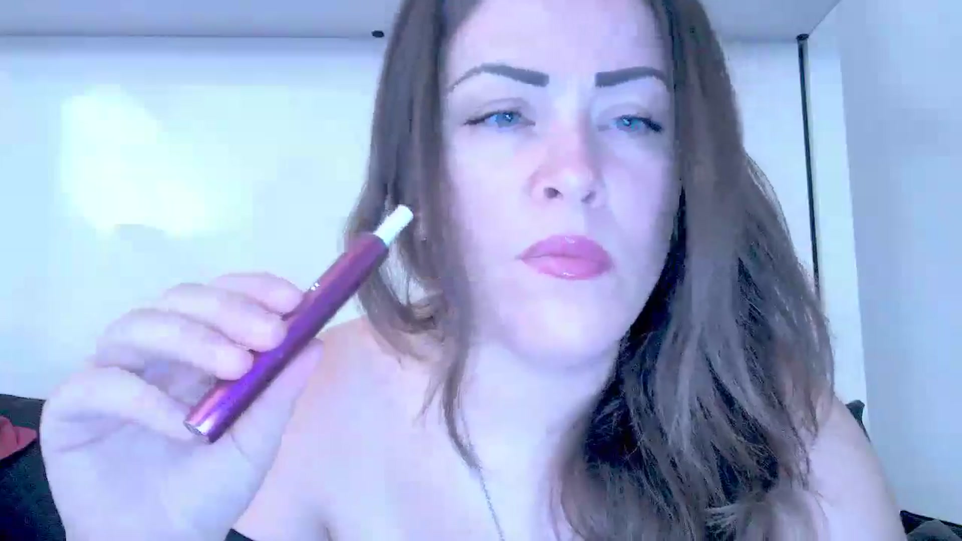 Gallery image thumbnail from Mrsfoxy's myfreecams stream on, 08/26/2025, 13:02 image 4 of 20