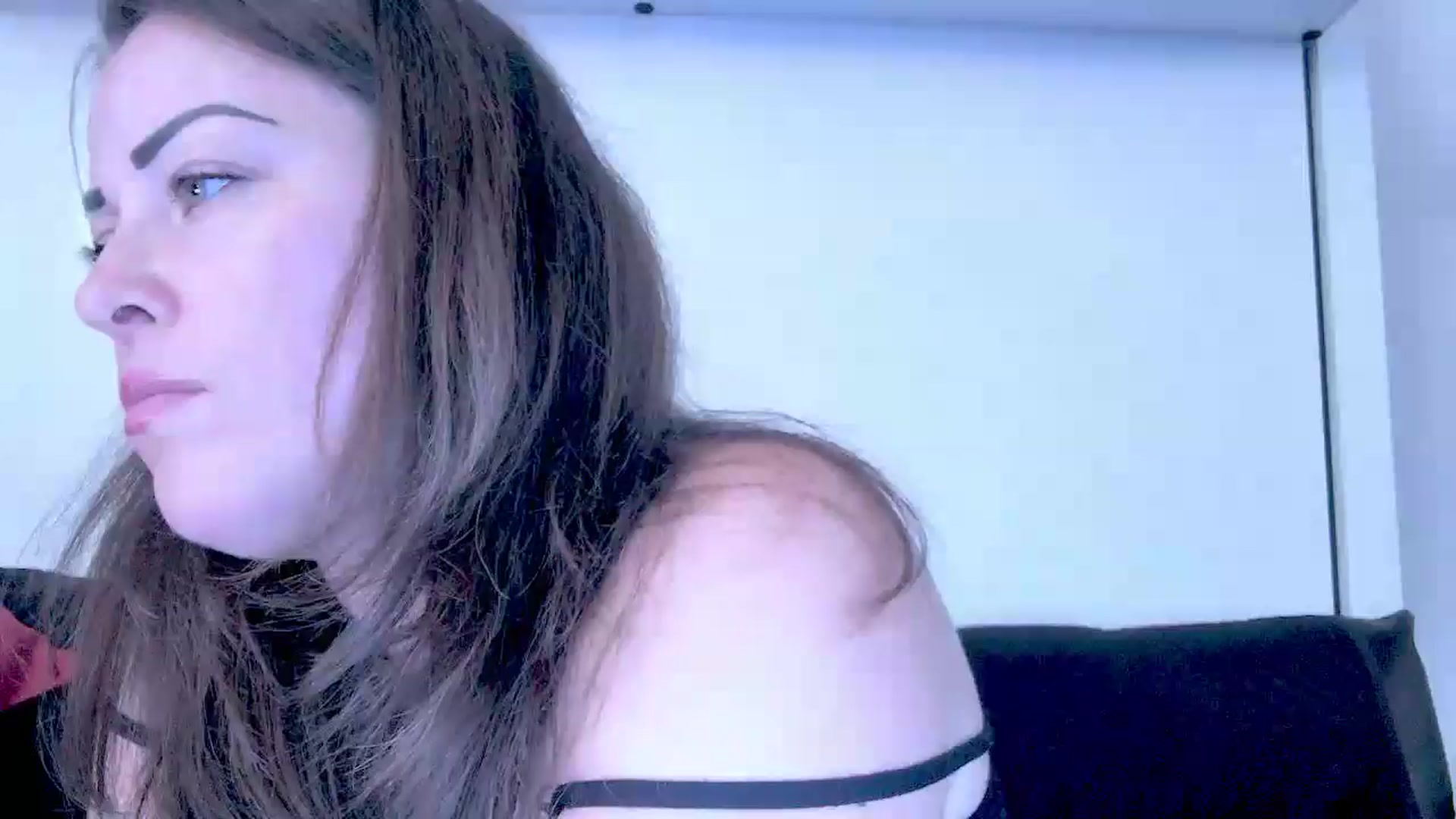Gallery image thumbnail from Mrsfoxy's myfreecams stream on, 08/26/2025, 15:31 image 6 of 20