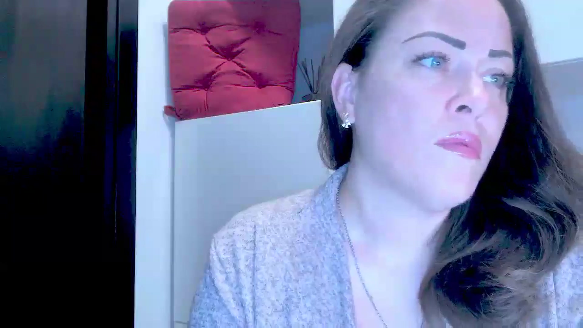 Gallery image thumbnail from Mrsfoxy's myfreecams stream on, 09/01/2025, 14:16 image 2 of 20