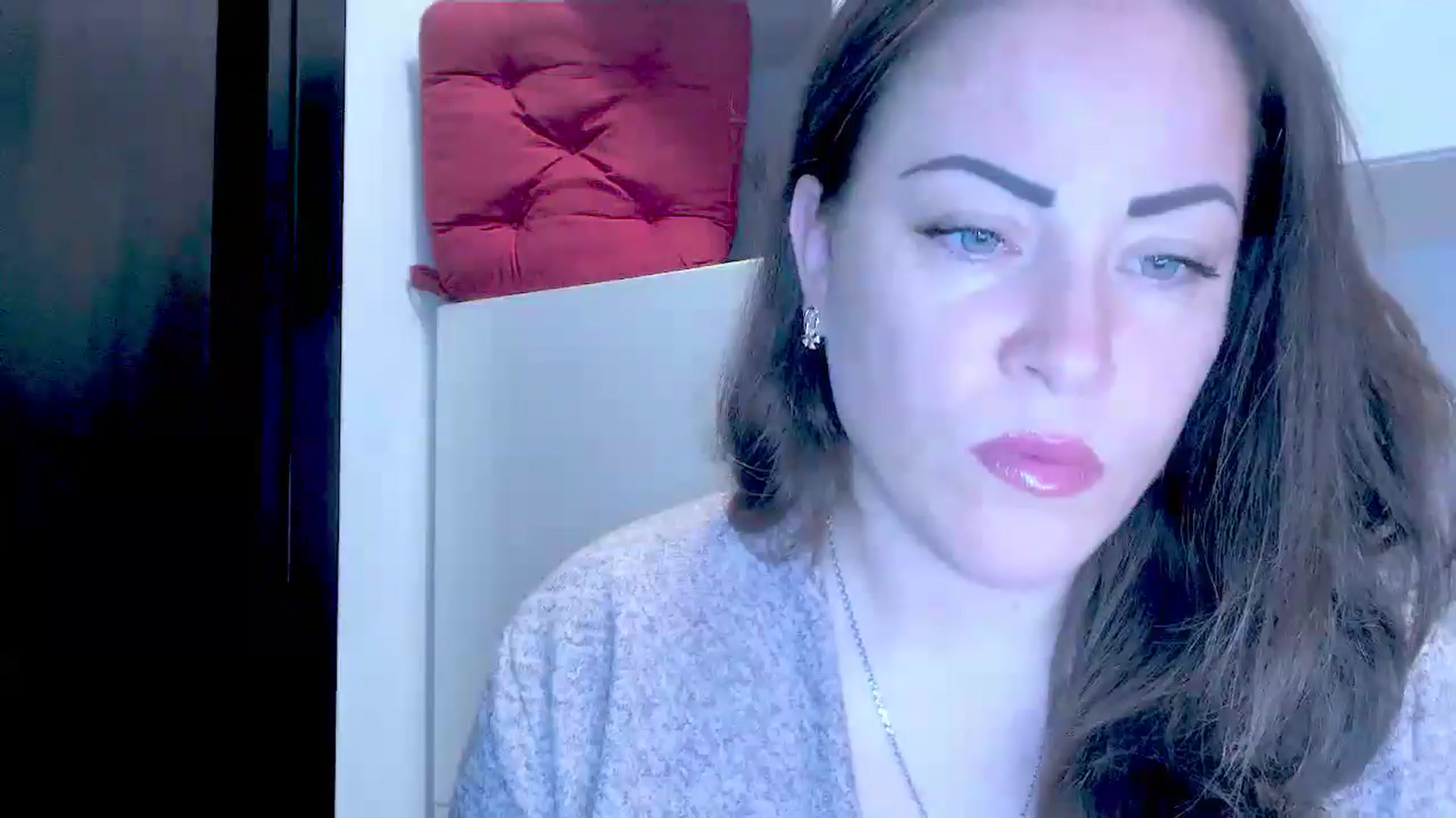 Gallery image thumbnail from Mrsfoxy's myfreecams stream on, 09/01/2025, 14:16 image 3 of 20