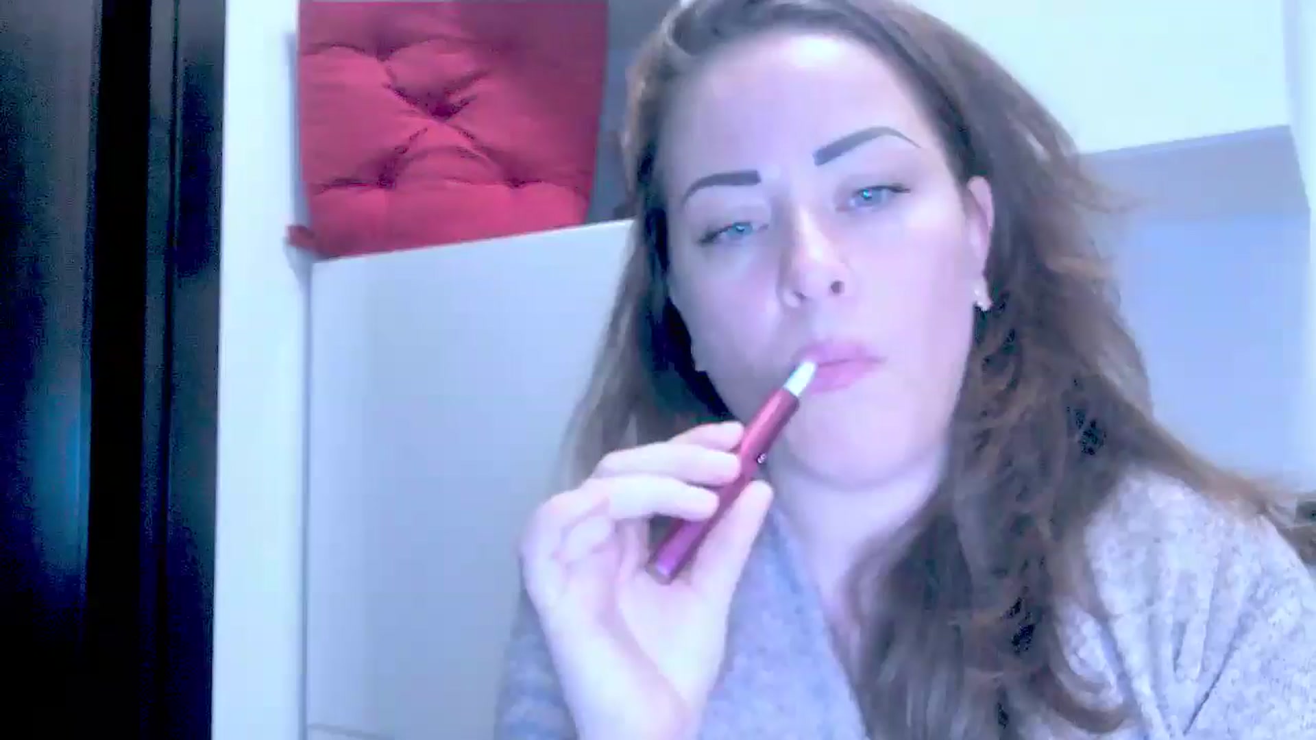 Gallery image thumbnail from Mrsfoxy's myfreecams stream on, 09/01/2025, 15:30 image 15 of 20
