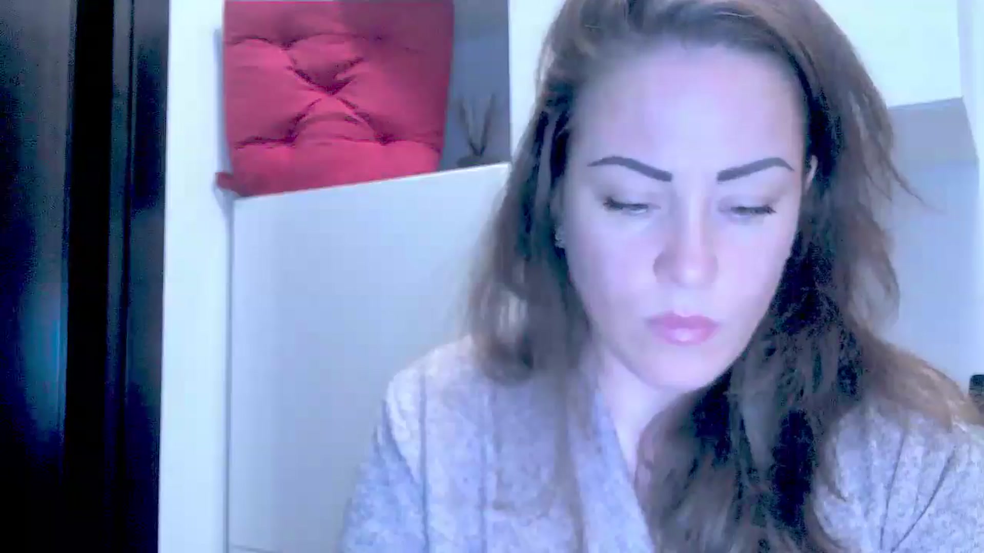 Gallery image thumbnail from Mrsfoxy's myfreecams stream on, 09/01/2025, 15:30 image 17 of 20