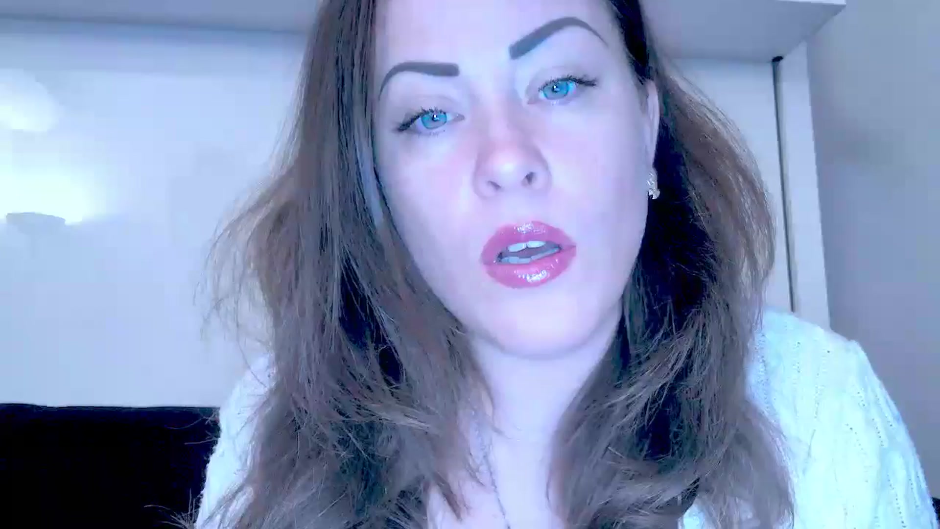 Gallery image thumbnail from Mrsfoxy's myfreecams stream on, 09/02/2025, 12:25 image 11 of 20