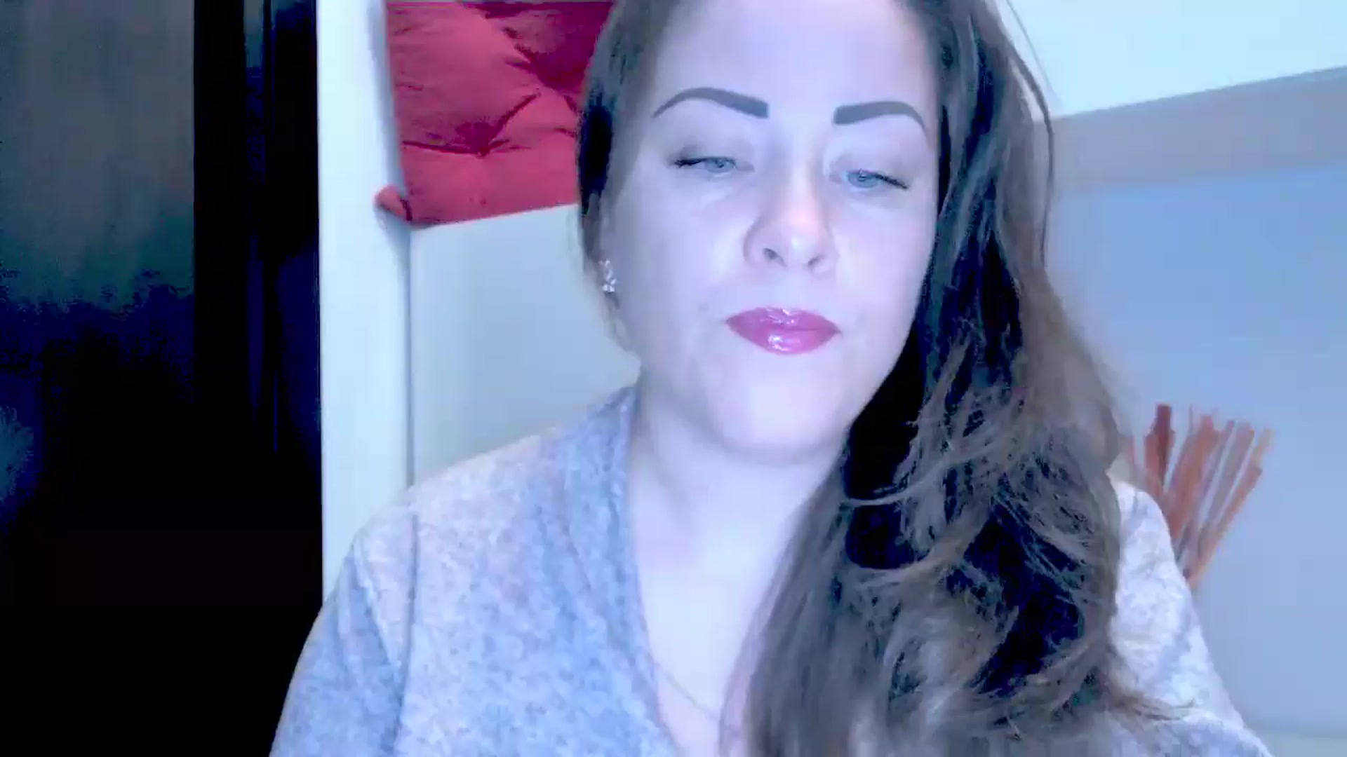 Gallery image thumbnail from Mrsfoxy's myfreecams stream on, 09/03/2025, 15:31 image 1 of 20