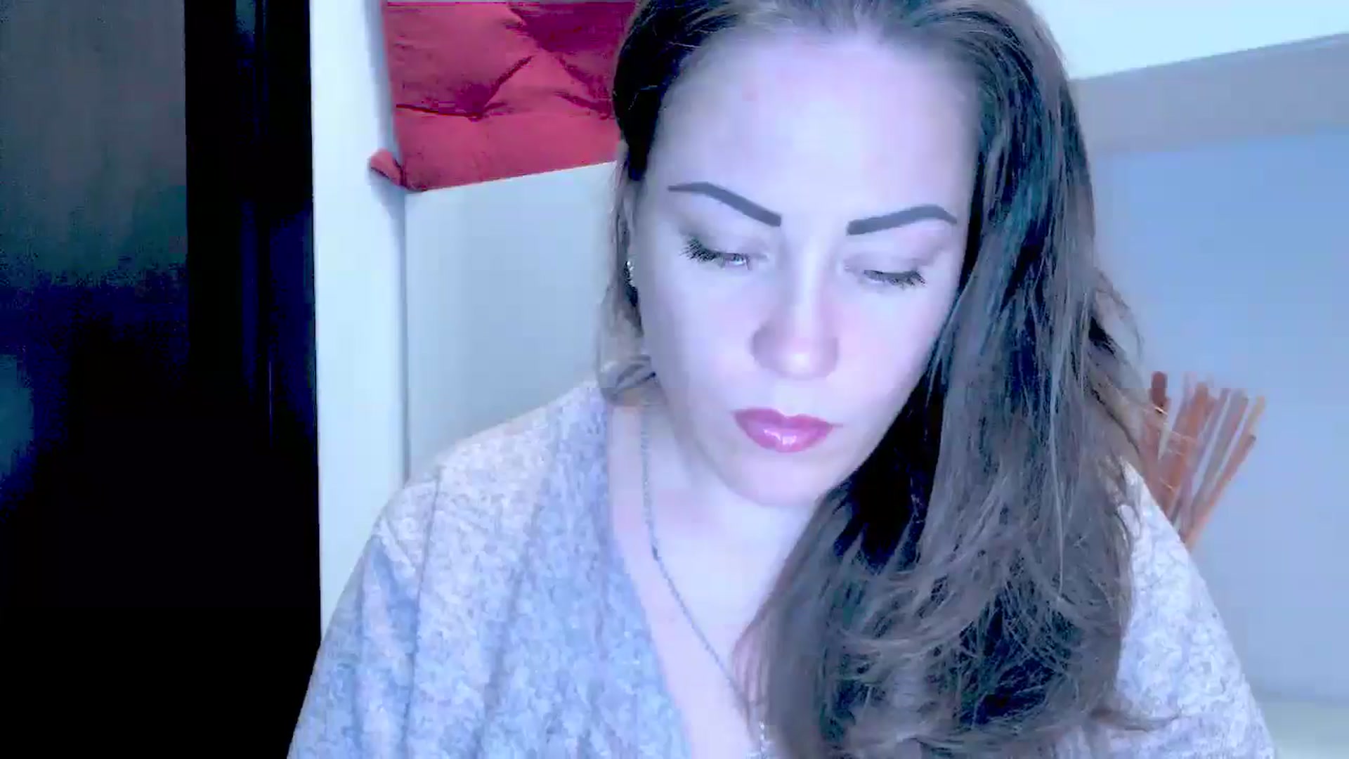 Gallery image thumbnail from Mrsfoxy's myfreecams stream on, 09/03/2025, 15:31 image 2 of 20