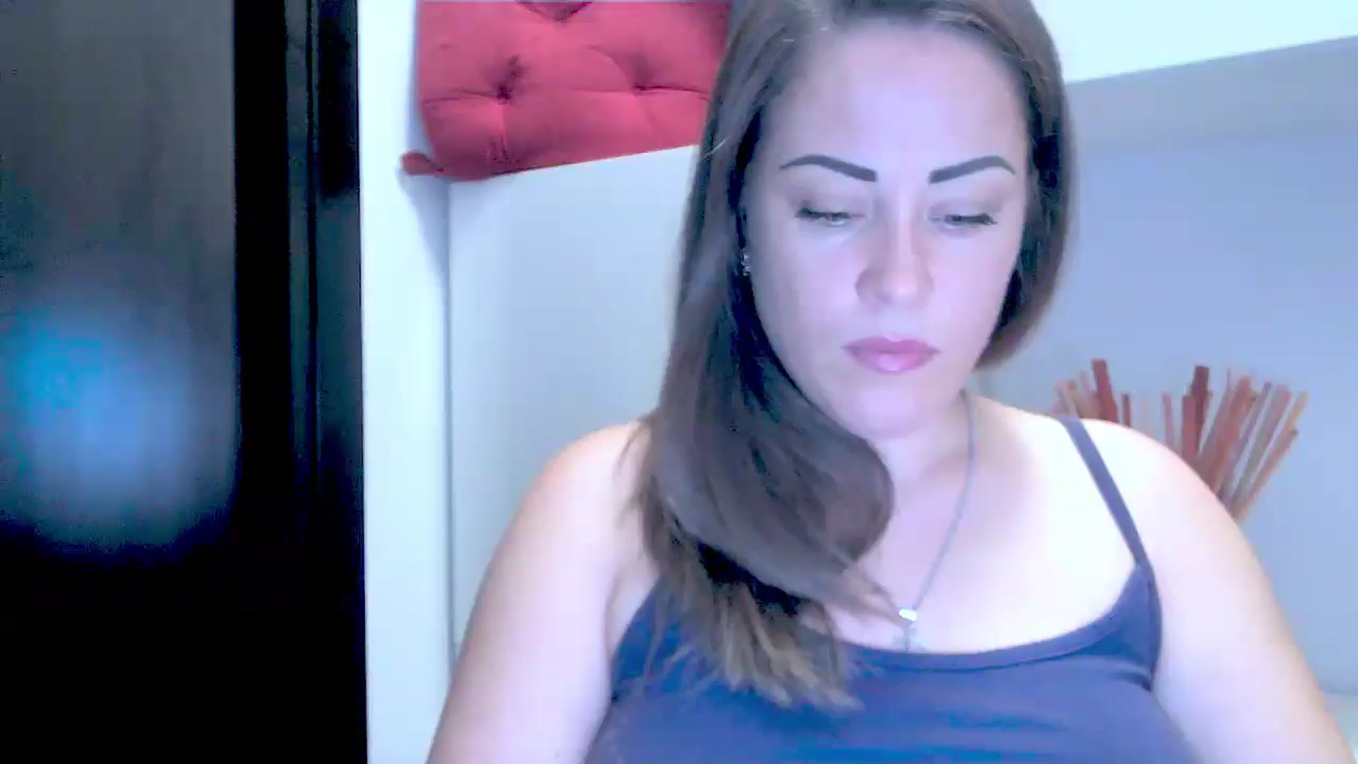Gallery image thumbnail from Mrsfoxy's myfreecams stream on, 09/05/2025, 15:13 image 16 of 20