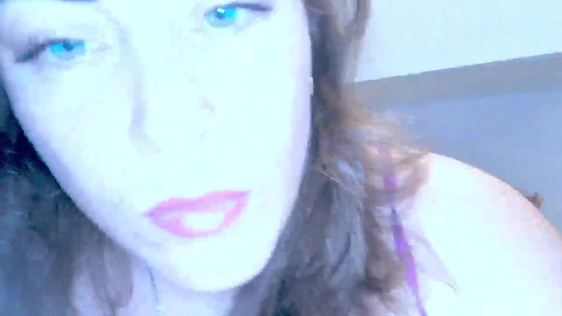 Gallery image thumbnail from Mrsfoxy's myfreecams stream on, 09/10/2025, 15:07 image 6 of 20