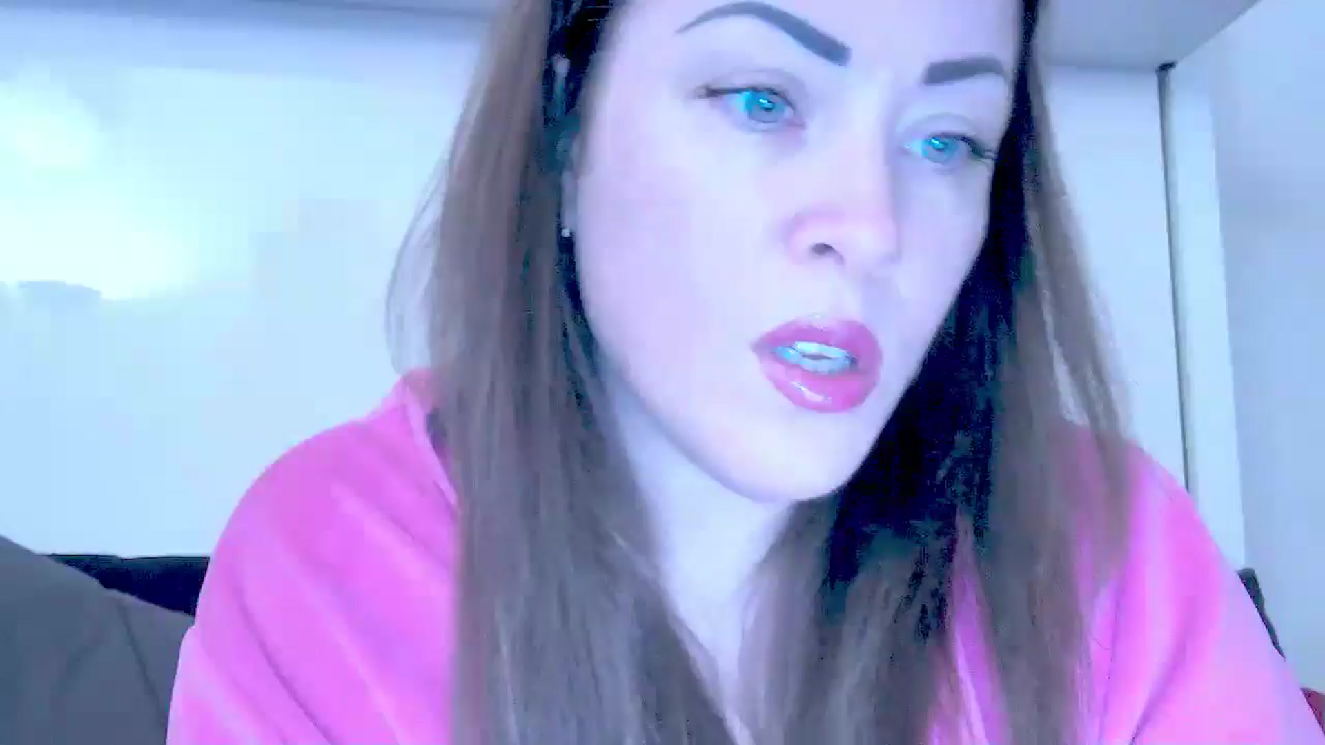 Gallery image thumbnail from Mrsfoxy's myfreecams stream on, 09/16/2025, 13:25 image 2 of 20