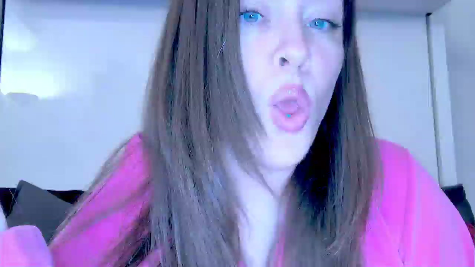 Gallery image thumbnail from Mrsfoxy's myfreecams stream on, 09/16/2025, 15:22 image 19 of 20