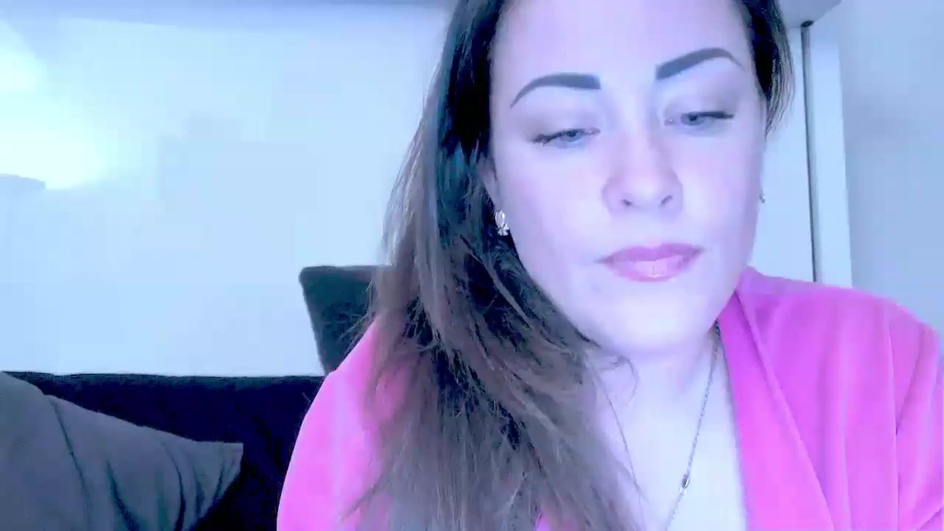 Gallery image thumbnail from Mrsfoxy's myfreecams stream on, 09/16/2025, 15:22 image 8 of 20