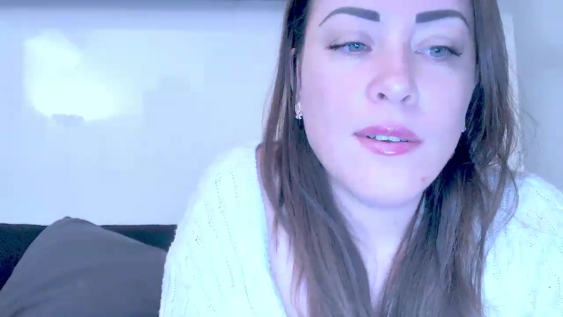 Gallery image thumbnail from Mrsfoxy's myfreecams stream on, 09/18/2025, 11:31 image 18 of 20