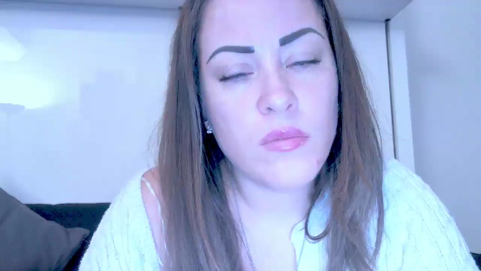 Gallery image thumbnail from Mrsfoxy's myfreecams stream on, 09/18/2025, 15:07 image 18 of 20